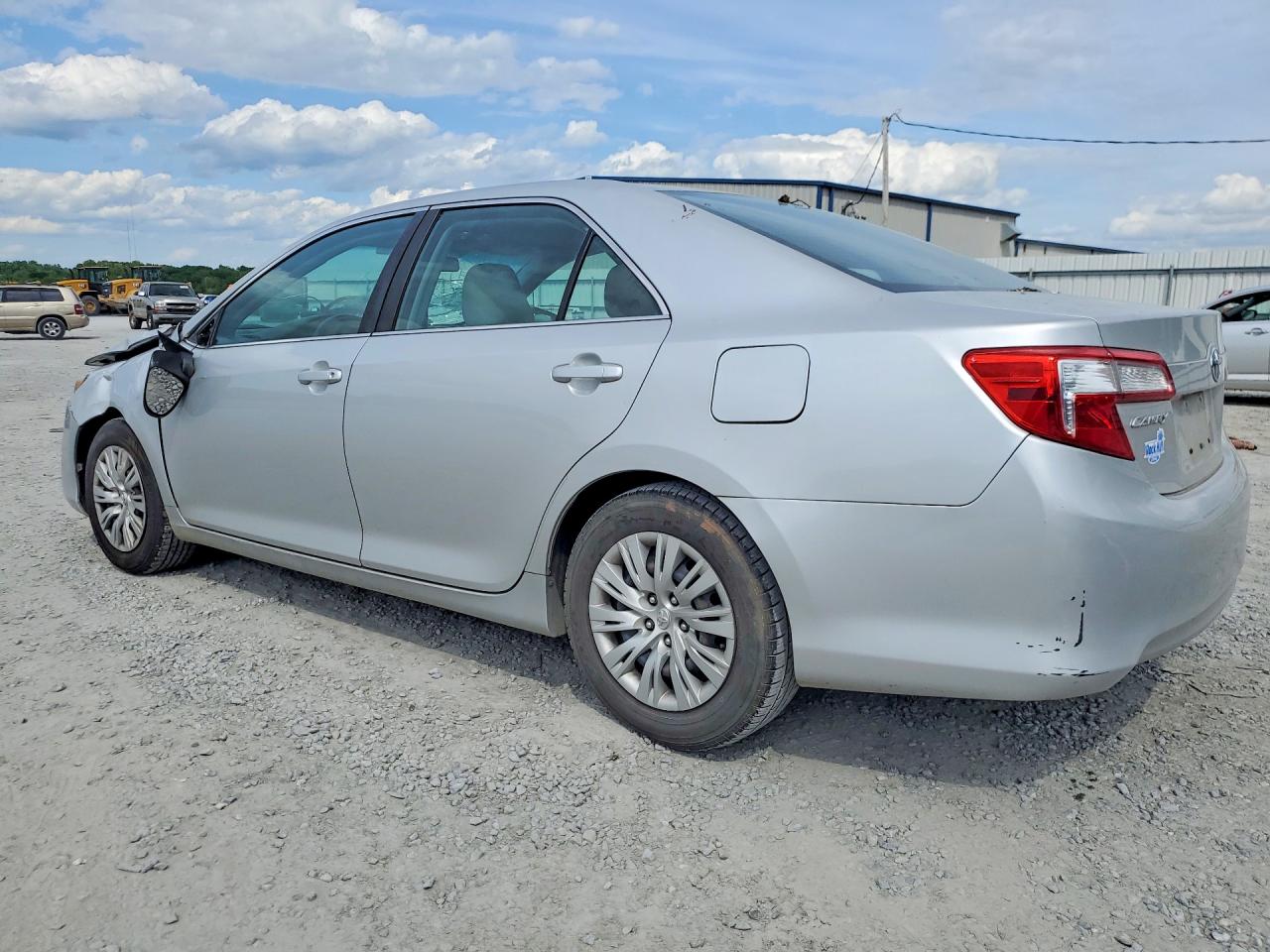 2012 Toyota Camry L Silver vin: 4T1BF1FK1CU561645