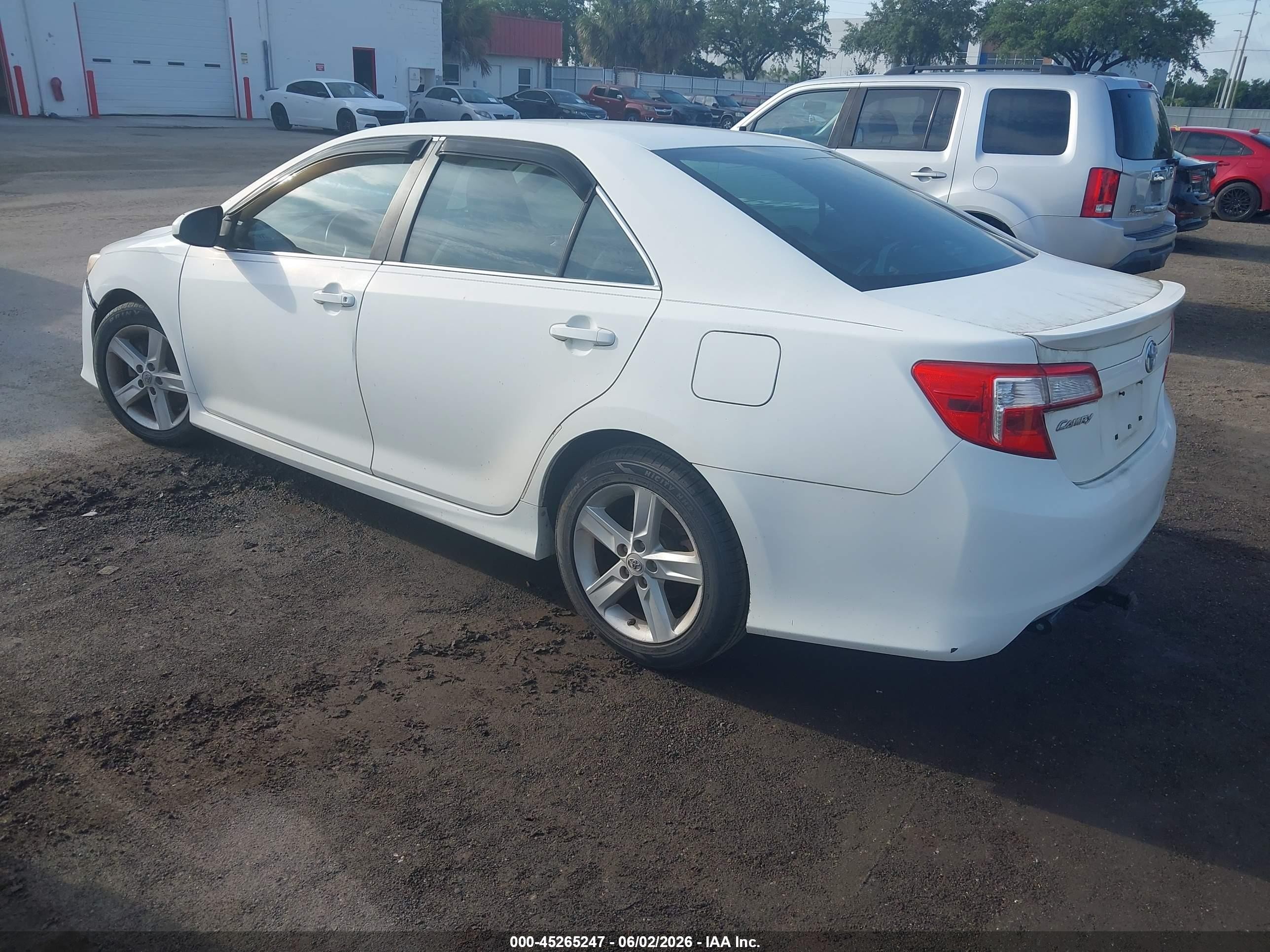 2012 Toyota Camry Se White vin: 4T1BF1FK1CU584438