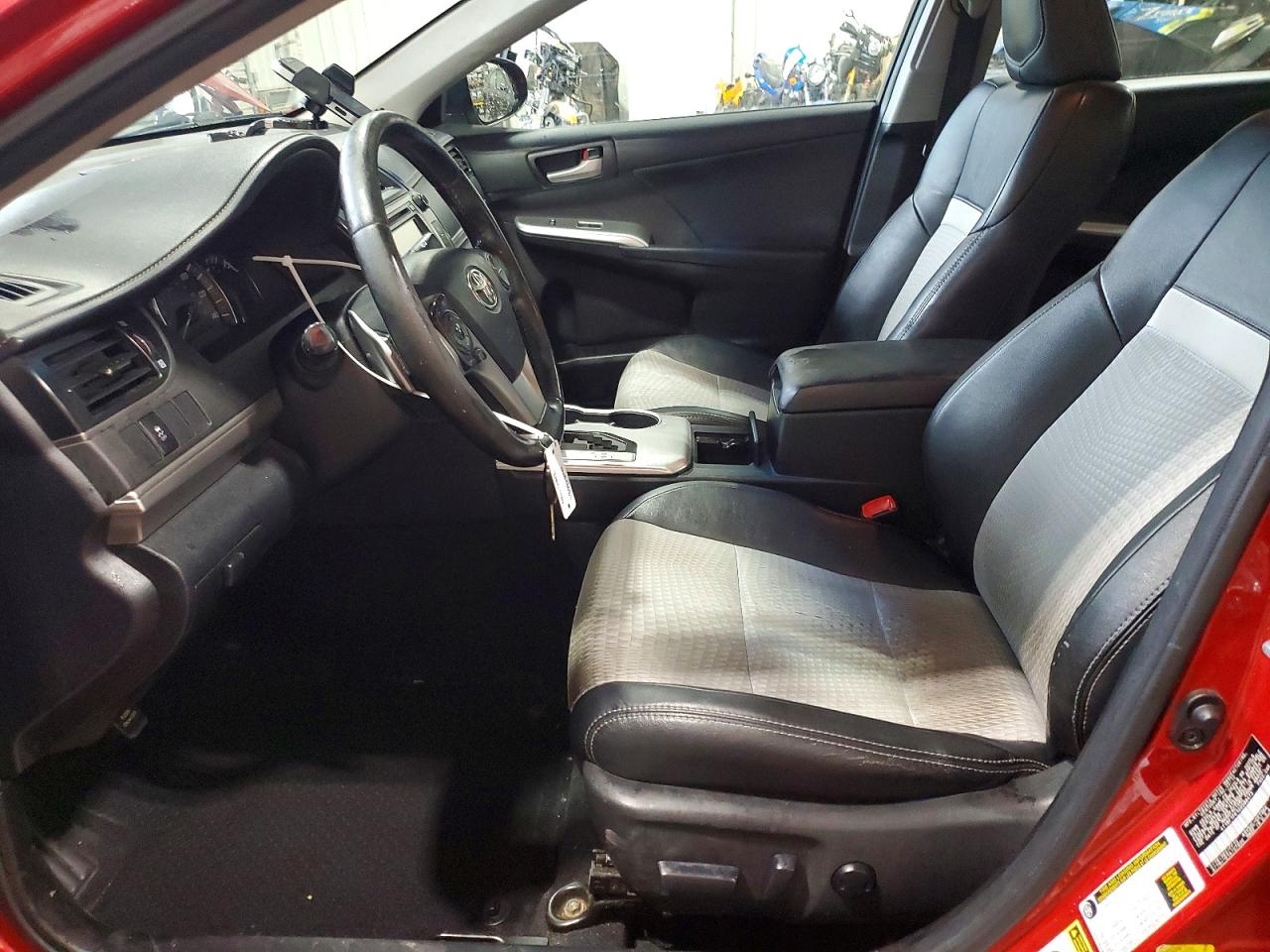 2012 Toyota Camry Se Red vin: 4T1BF1FK1CU588473