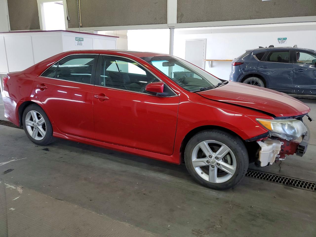 2012 Toyota Camry Red vin: 4T1BF1FK1CU595844