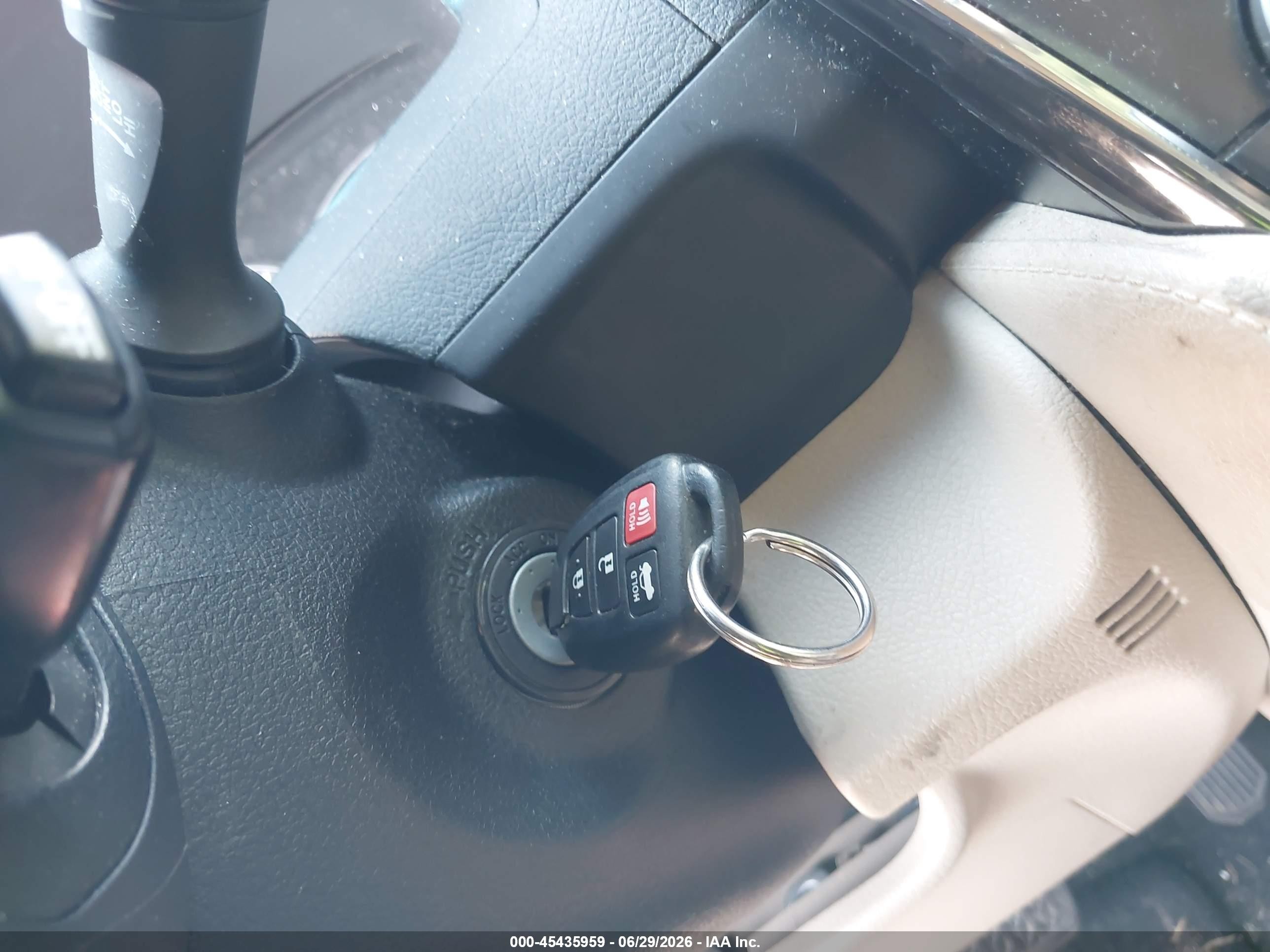 2012 Toyota Camry Le Red vin: 4T1BF1FK1CU606616