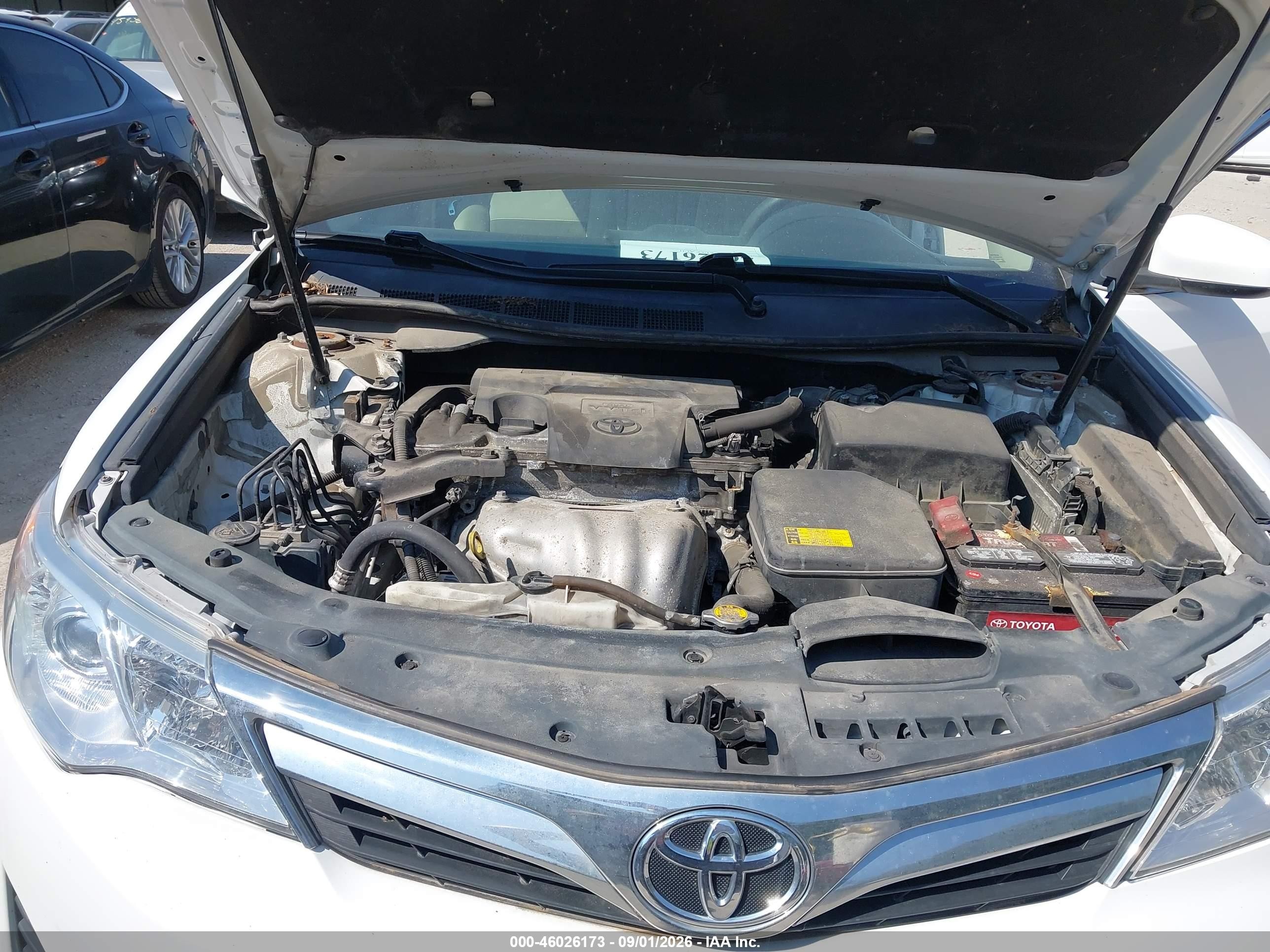 2012 Toyota Camry Le Белый vin: 4T1BF1FK1CU609001