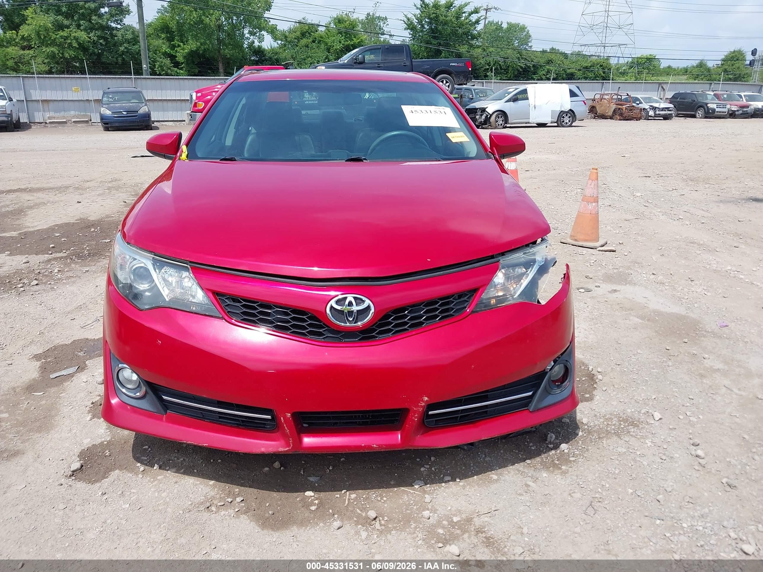 2012 Toyota Camry Se Limited Edition Red vin: 4T1BF1FK1CU615882