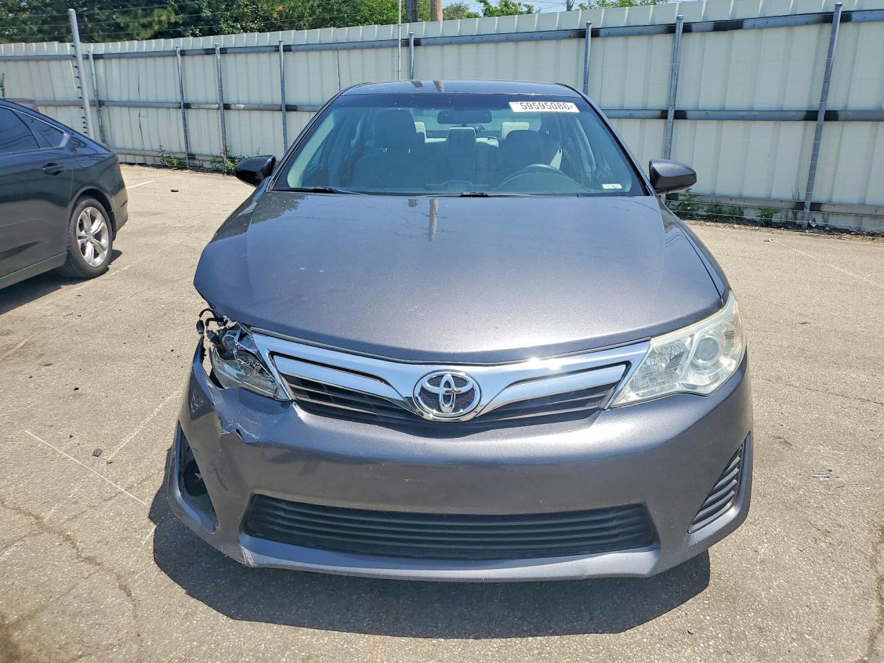 2013 Toyota Camry Le Gray vin: 4T1BF1FK1DU208923