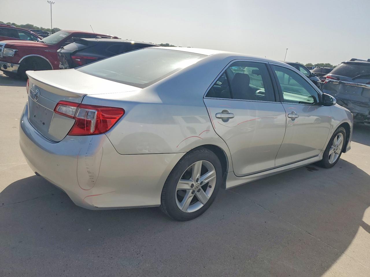 2013 Toyota Camry Se Silver vin: 4T1BF1FK1DU210980