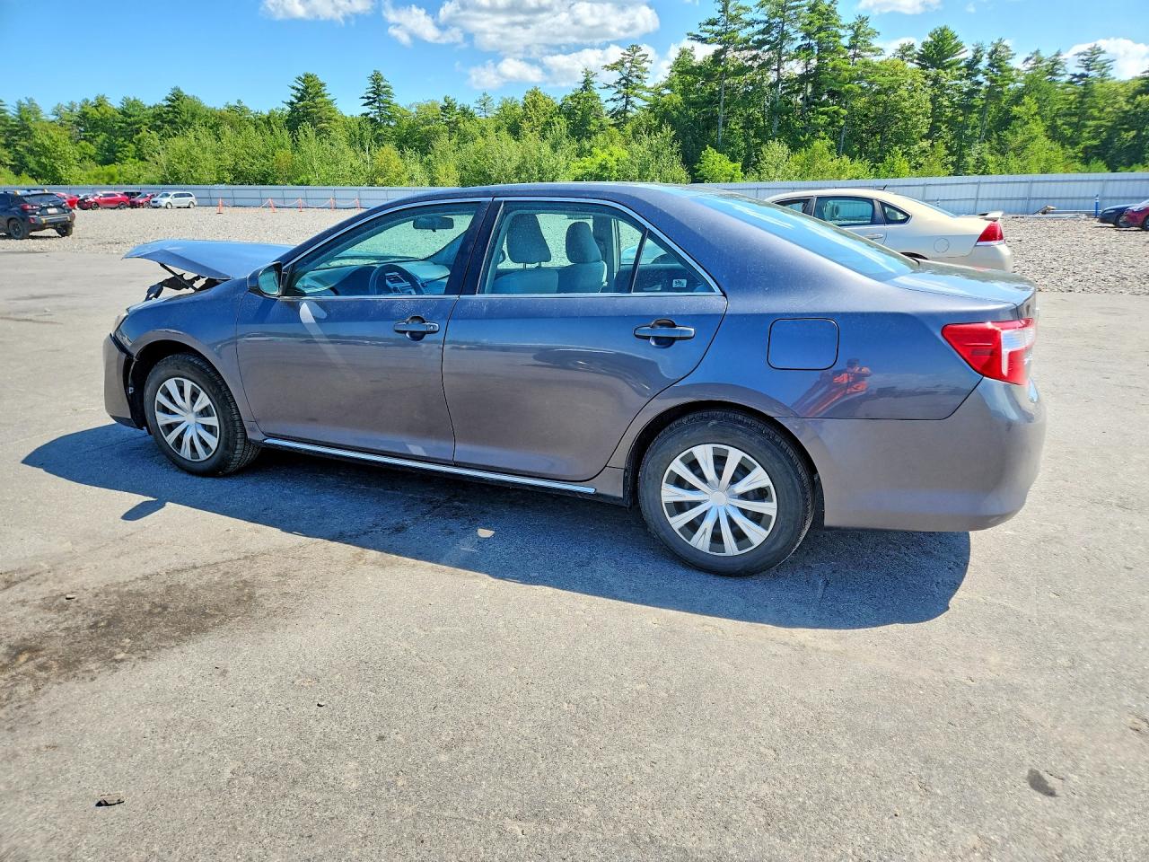2013 Toyota Camry Le Gray vin: 4T1BF1FK1DU240397