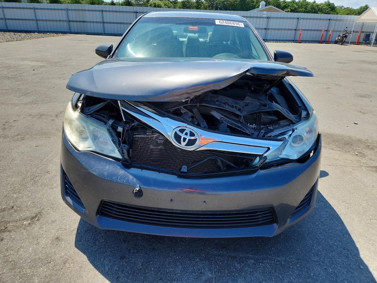 2013 Toyota Camry Le Gray vin: 4T1BF1FK1DU240397