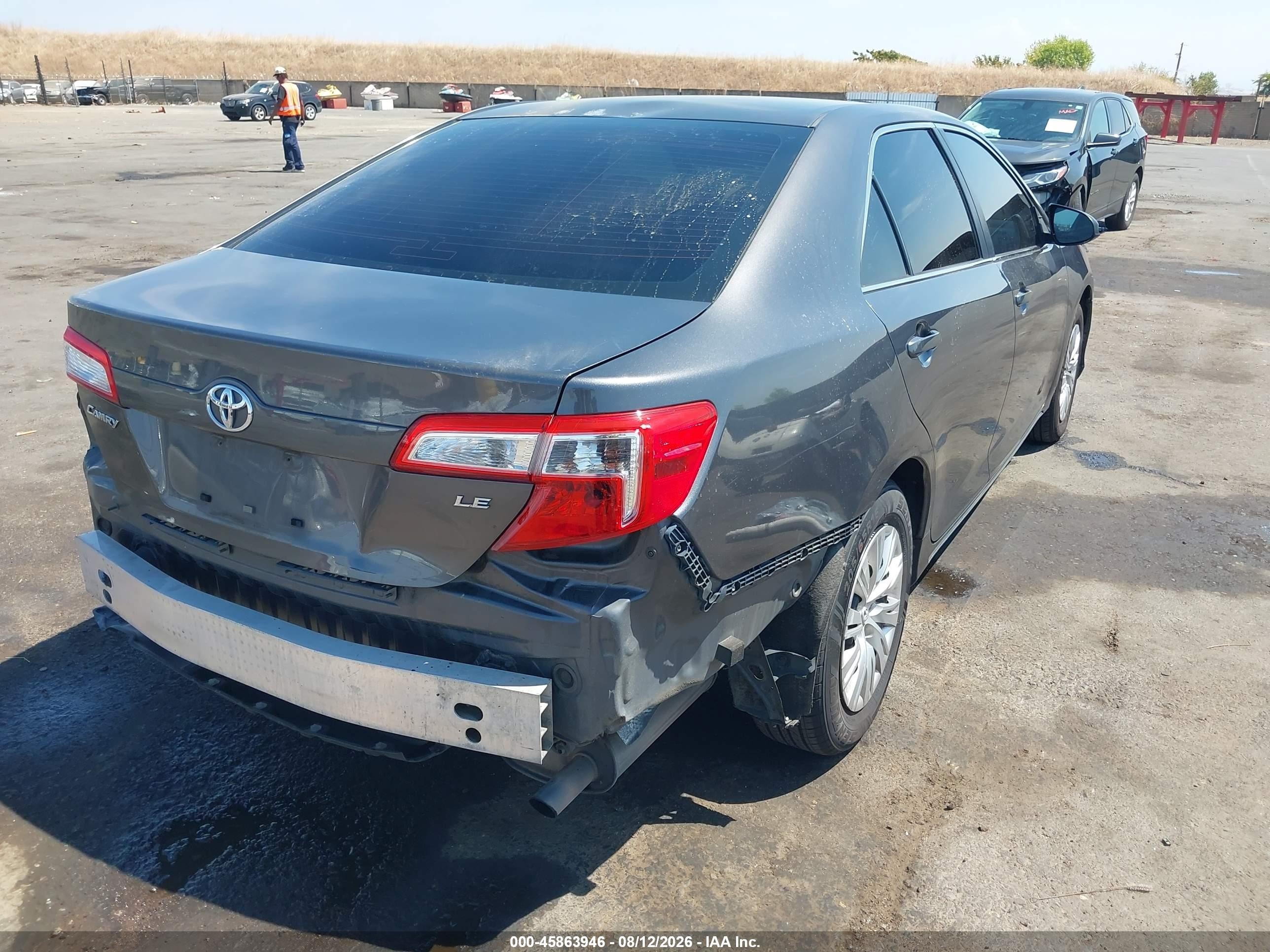 2013 Toyota Camry Le Gray vin: 4T1BF1FK1DU247222