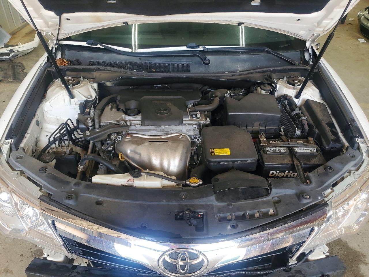 2013 Toyota Camry Le White vin: 4T1BF1FK1DU277367