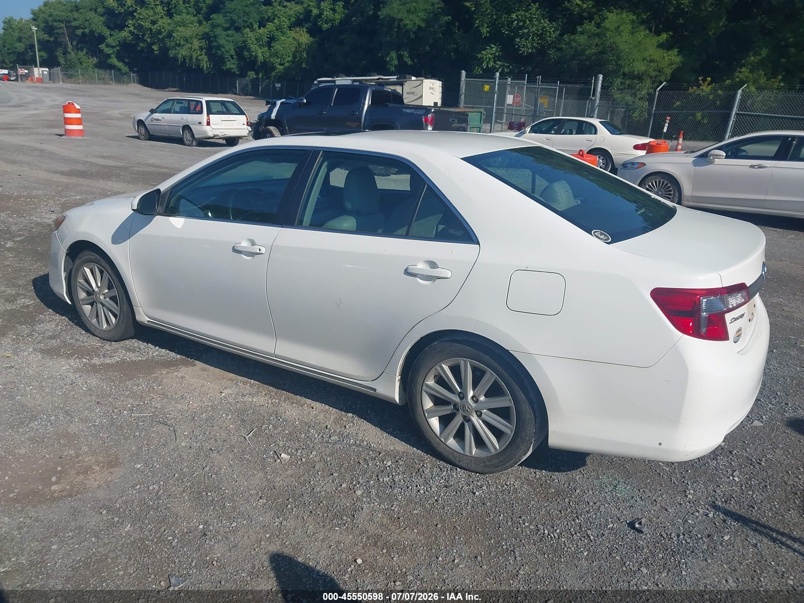 2013 Toyota Camry Xle White vin: 4T1BF1FK1DU293732