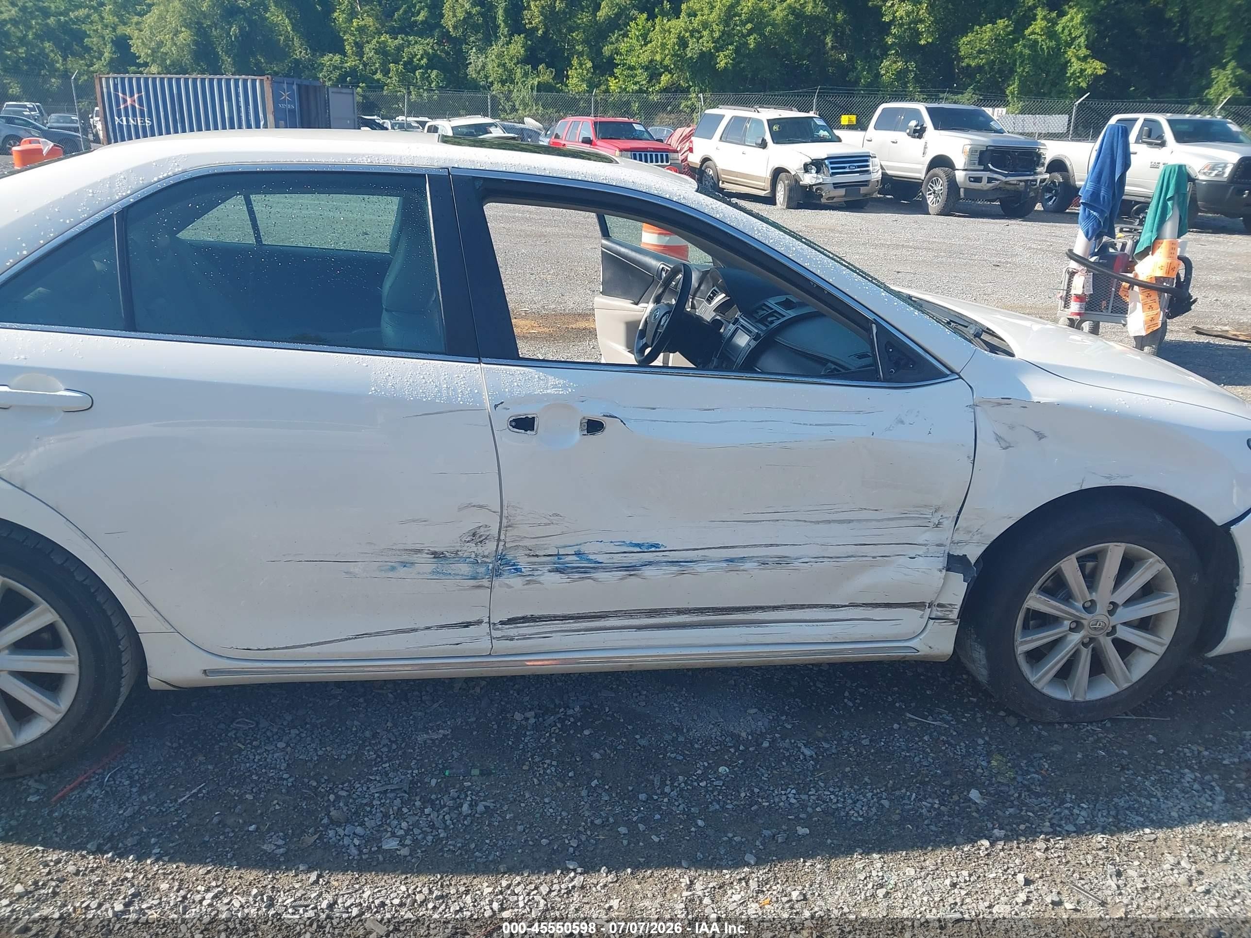 2013 Toyota Camry Xle White vin: 4T1BF1FK1DU293732