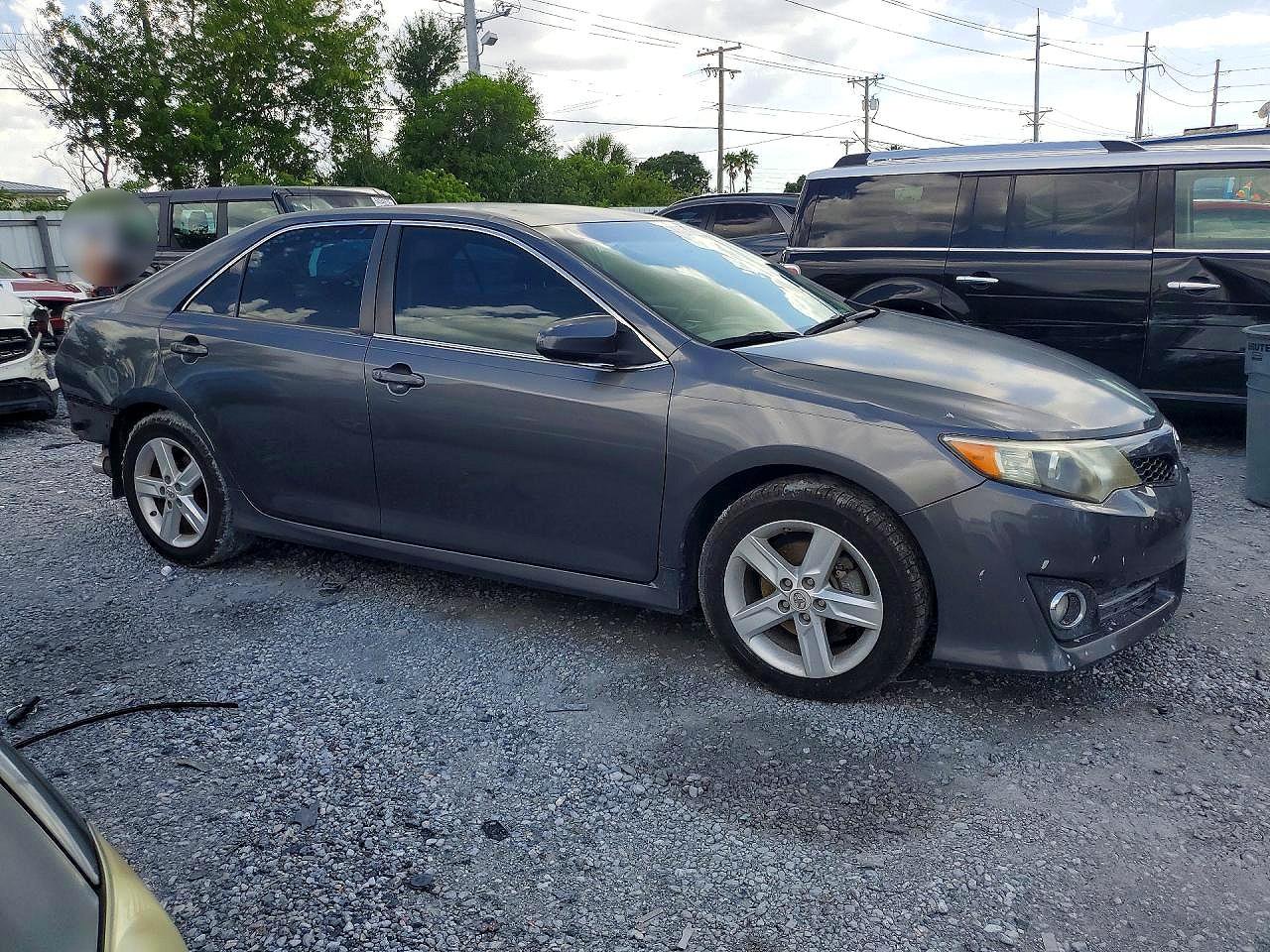2013 Toyota Camry Se Gray vin: 4T1BF1FK1DU637690