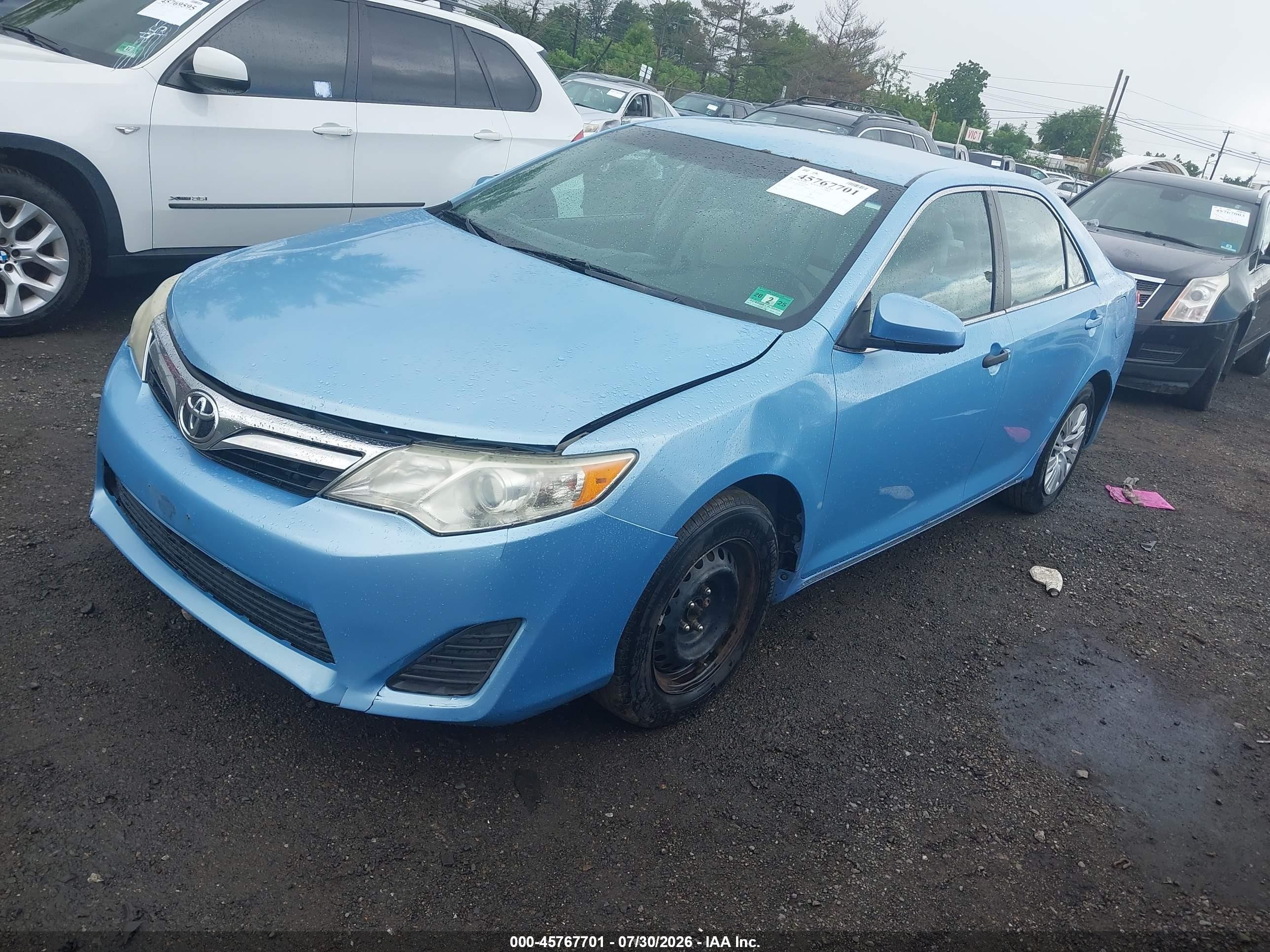2013 Toyota Camry Le Blue vin: 4T1BF1FK1DU660631