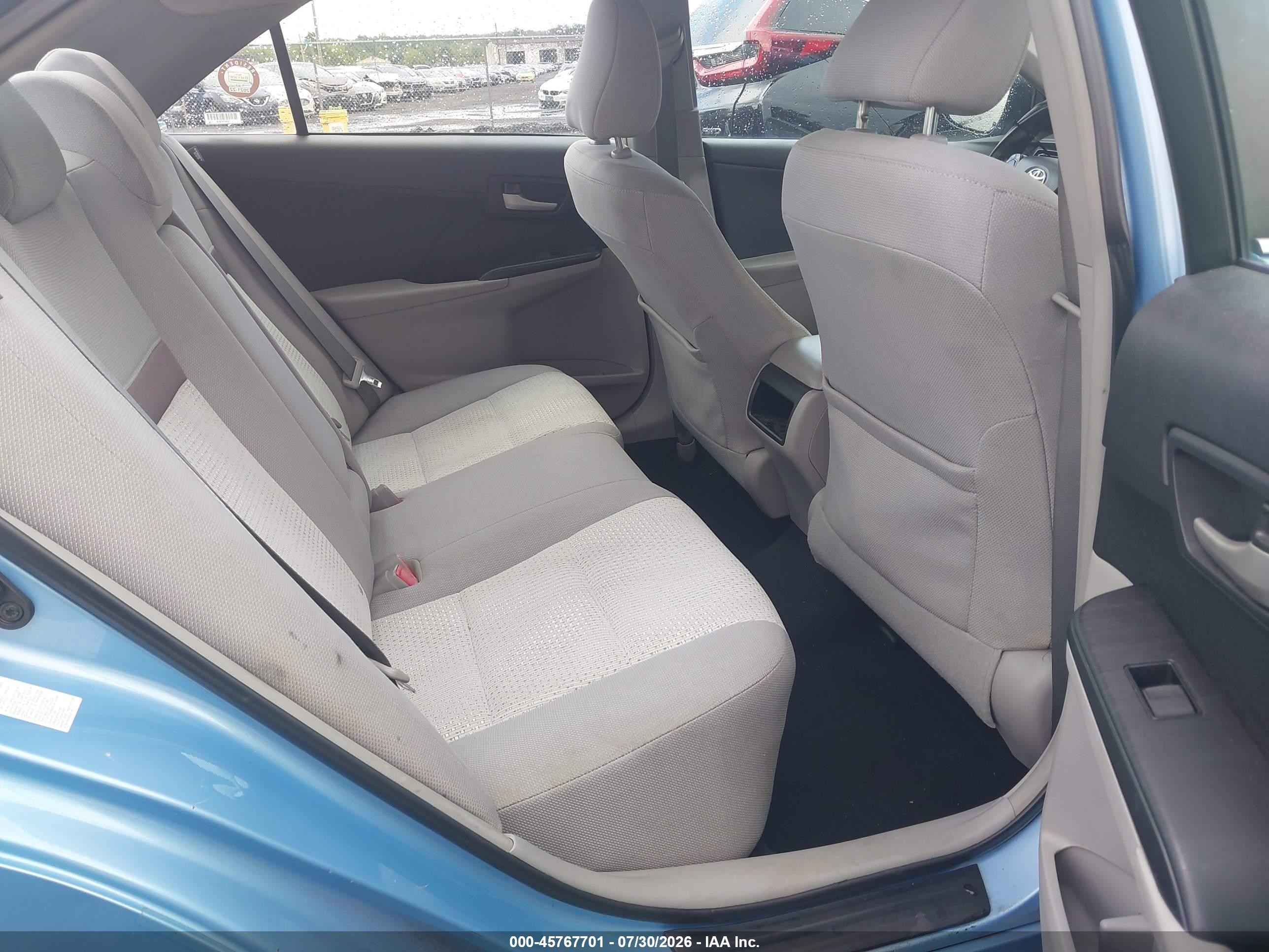 2013 Toyota Camry Le Blue vin: 4T1BF1FK1DU660631