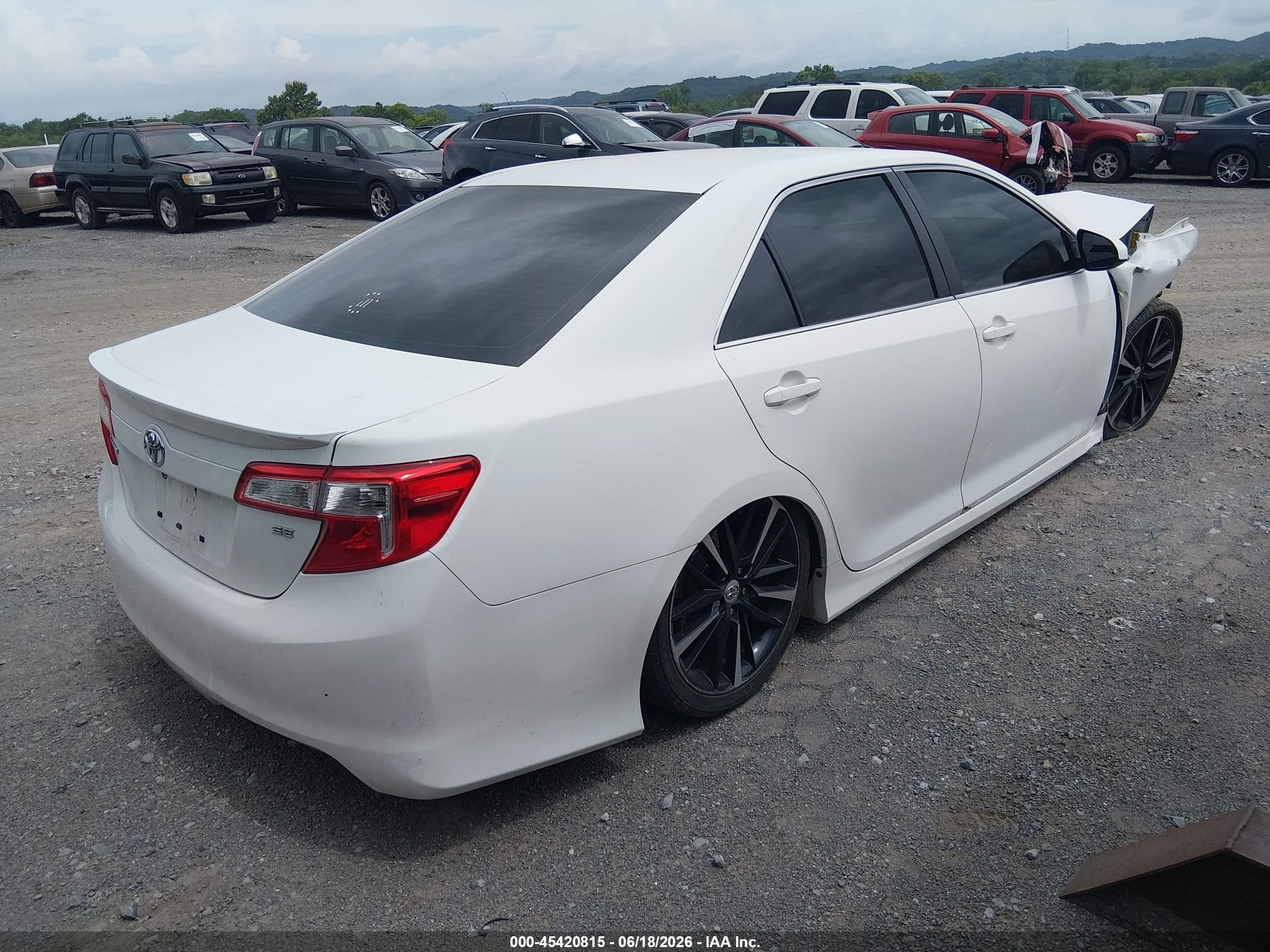 2013 Toyota Camry Se White vin: 4T1BF1FK1DU669944