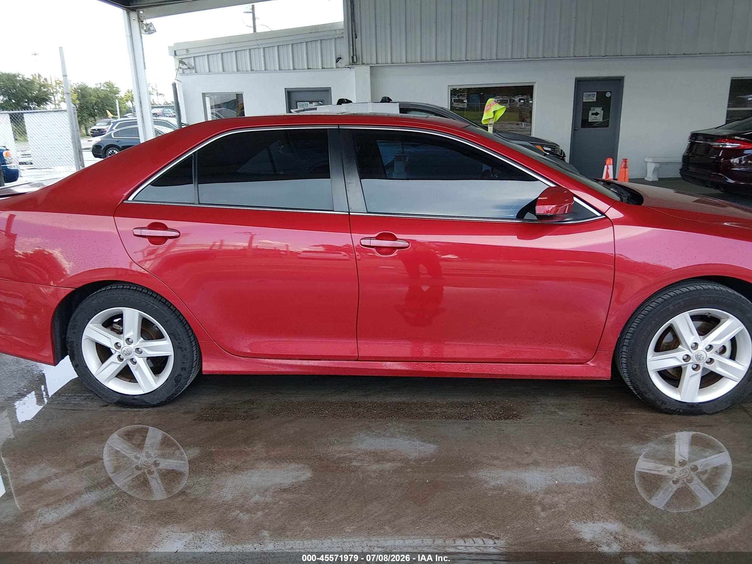 2013 Toyota Camry Se Красный vin: 4T1BF1FK1DU672083