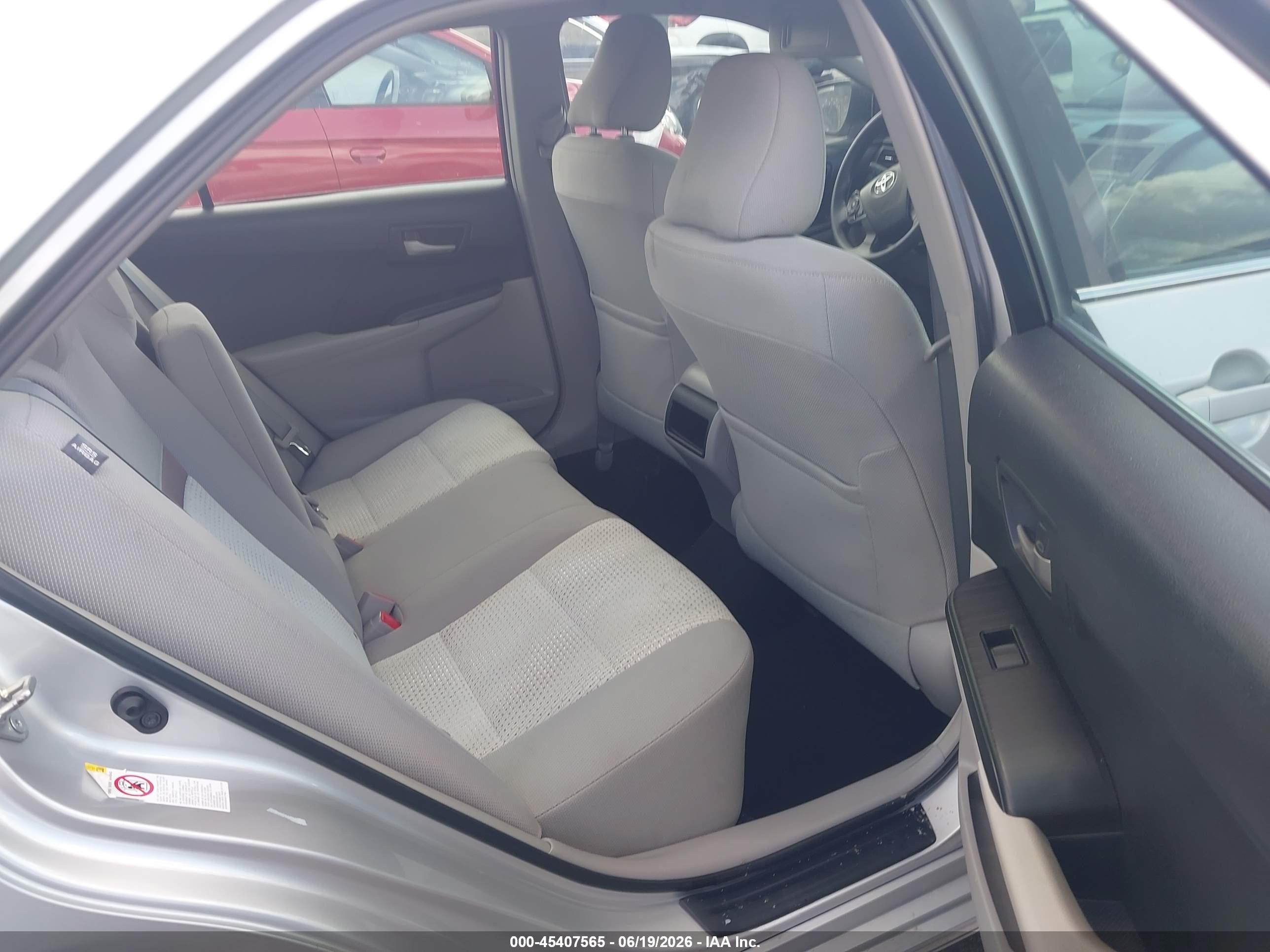 2013 Toyota Camry Le Silver vin: 4T1BF1FK1DU685836