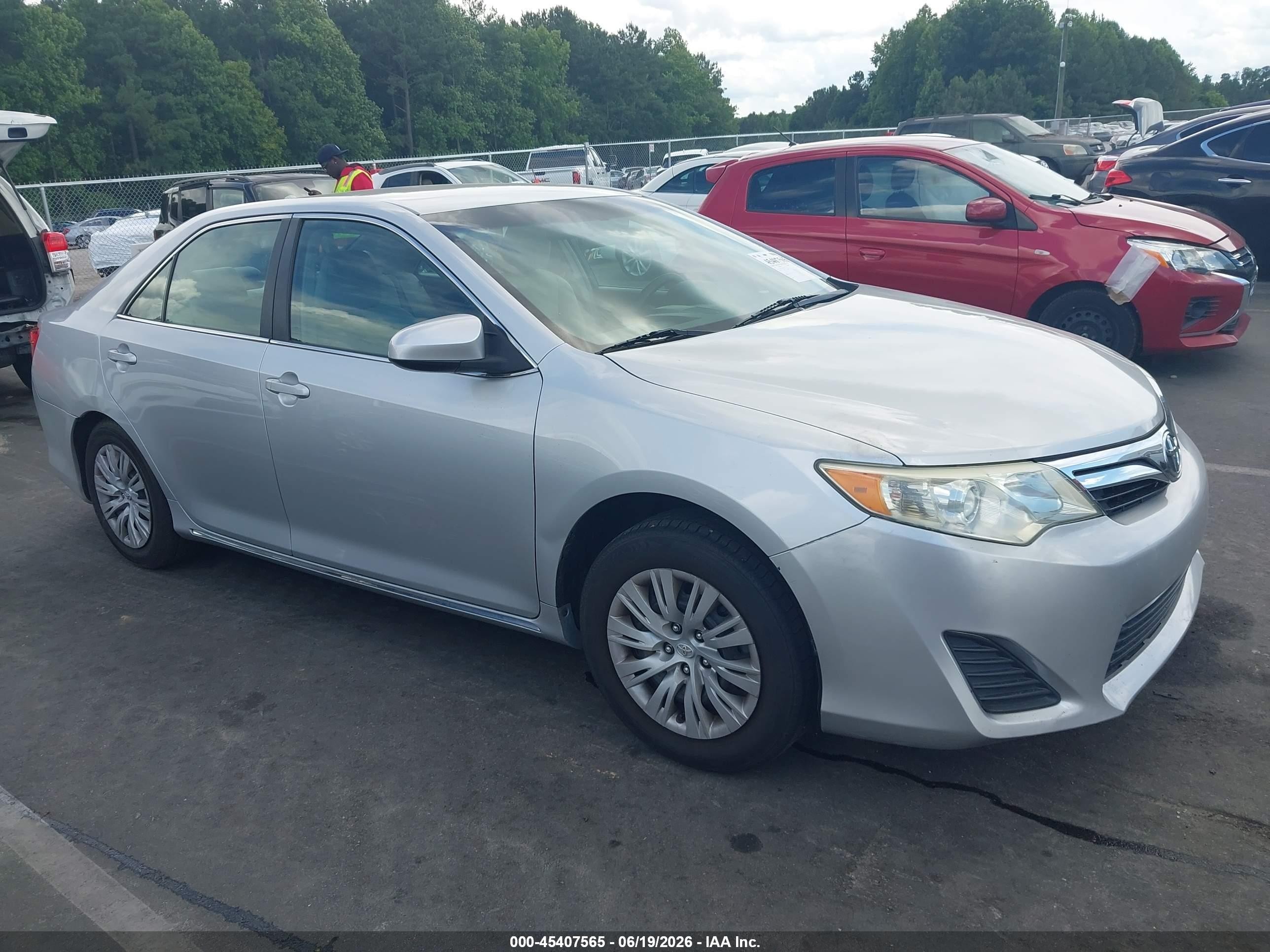 2013 Toyota Camry Le Silver vin: 4T1BF1FK1DU685836