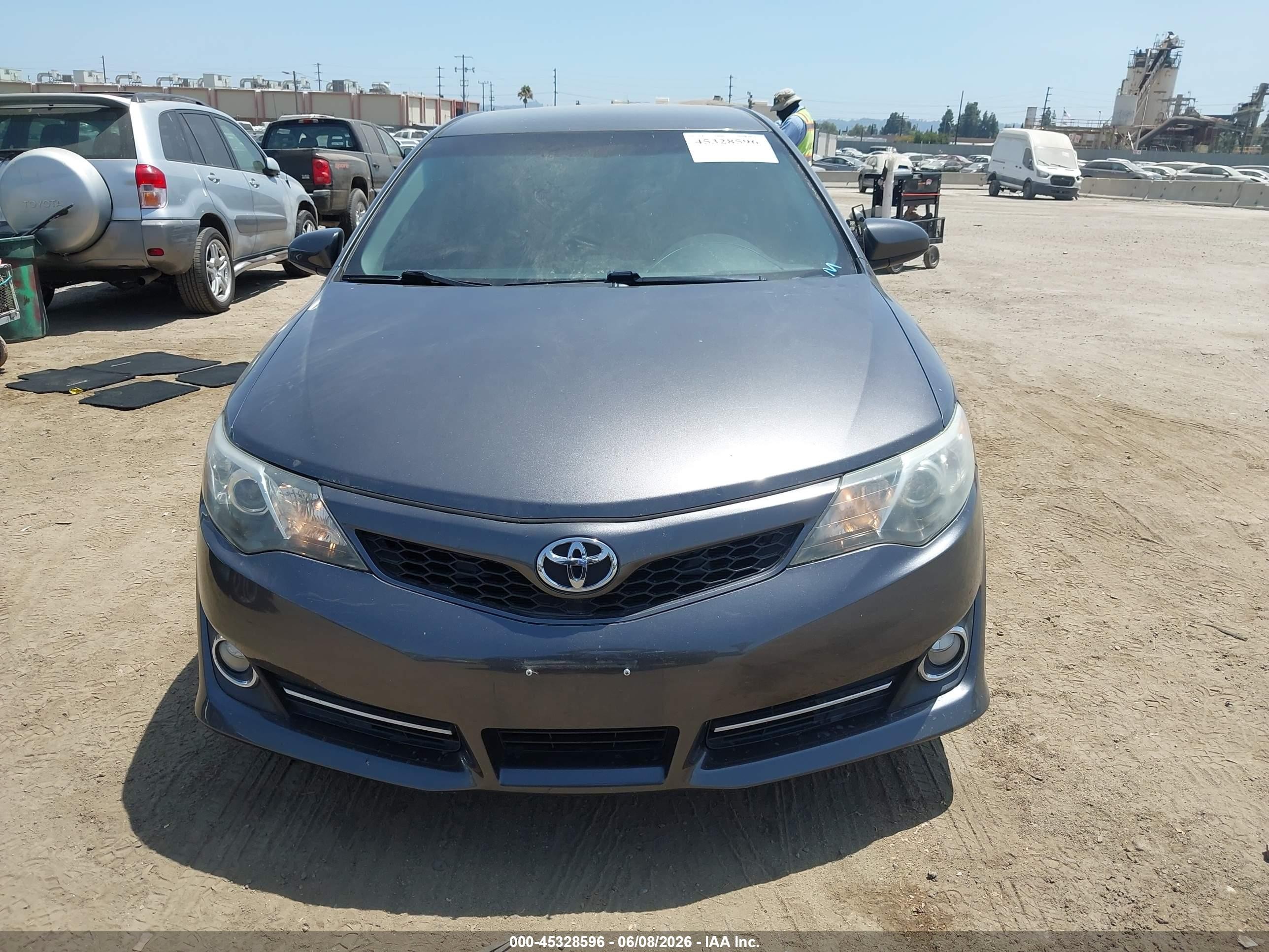 2013 Toyota Camry Se Gray vin: 4T1BF1FK1DU703025