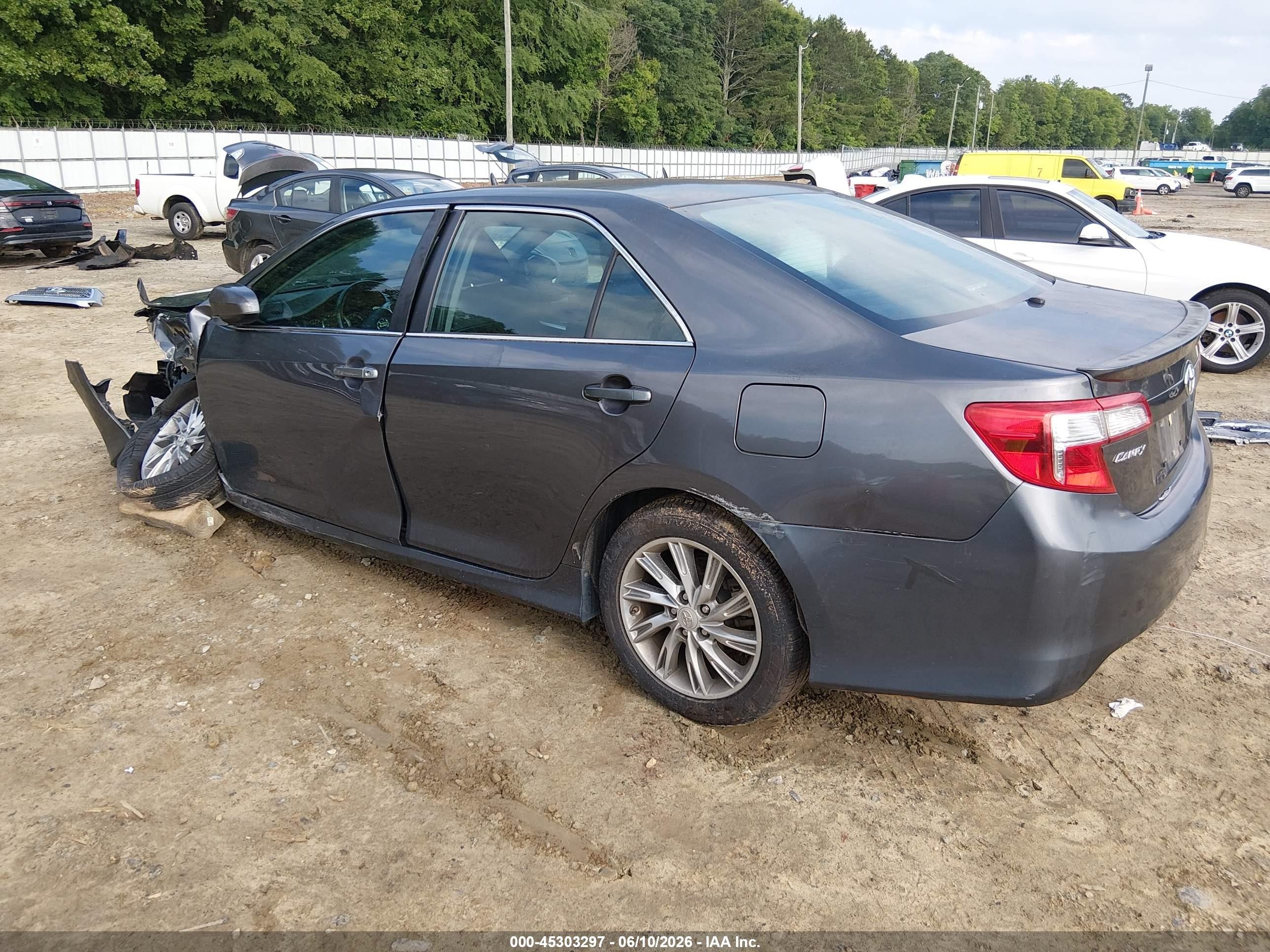 2013 Toyota Camry Se Gray vin: 4T1BF1FK1DU705440