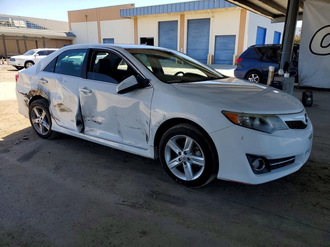 2014 Toyota Camry Se White vin: 4T1BF1FK1EU313060