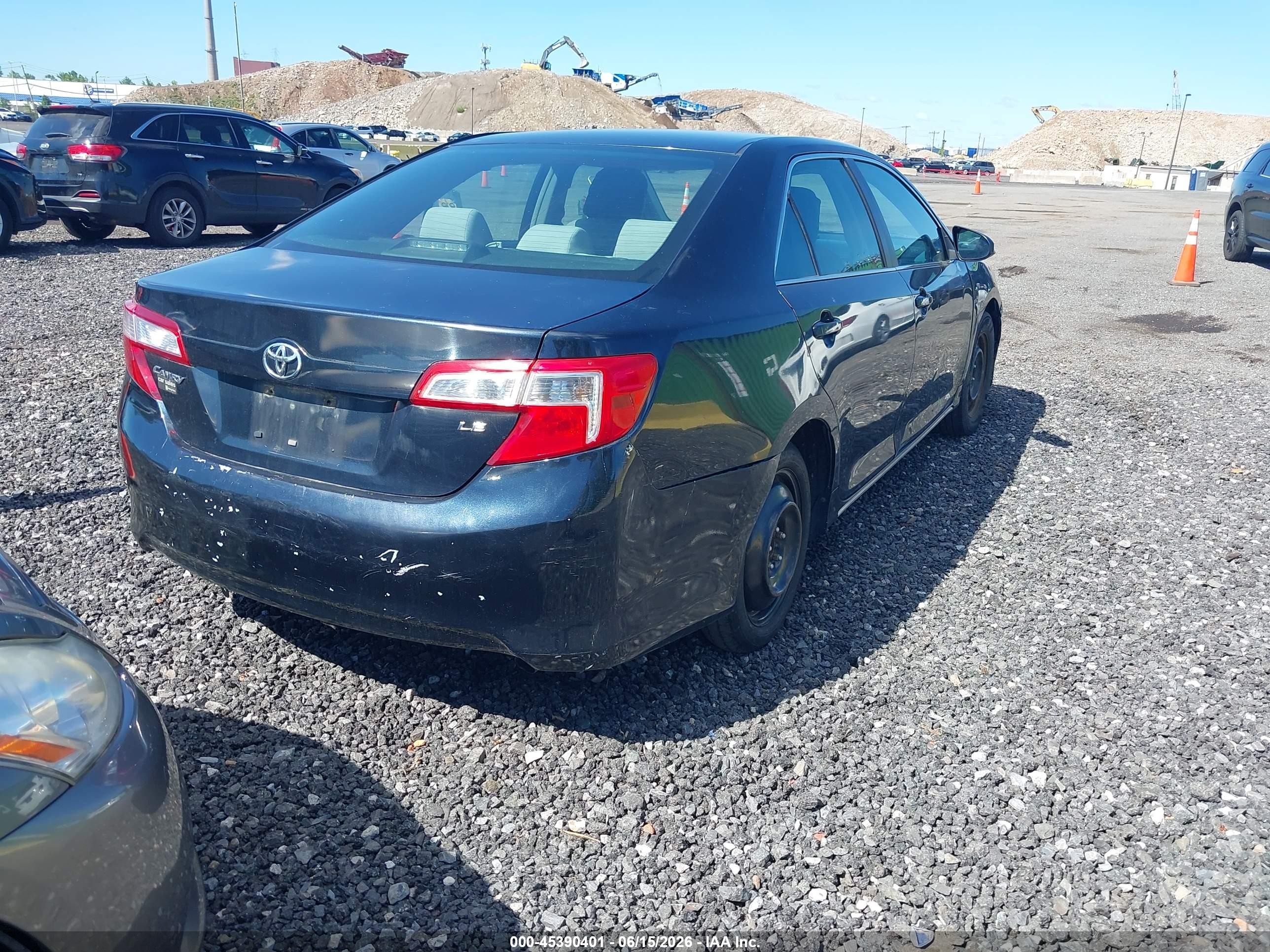 2014 Toyota Camry Le Black vin: 4T1BF1FK1EU313284
