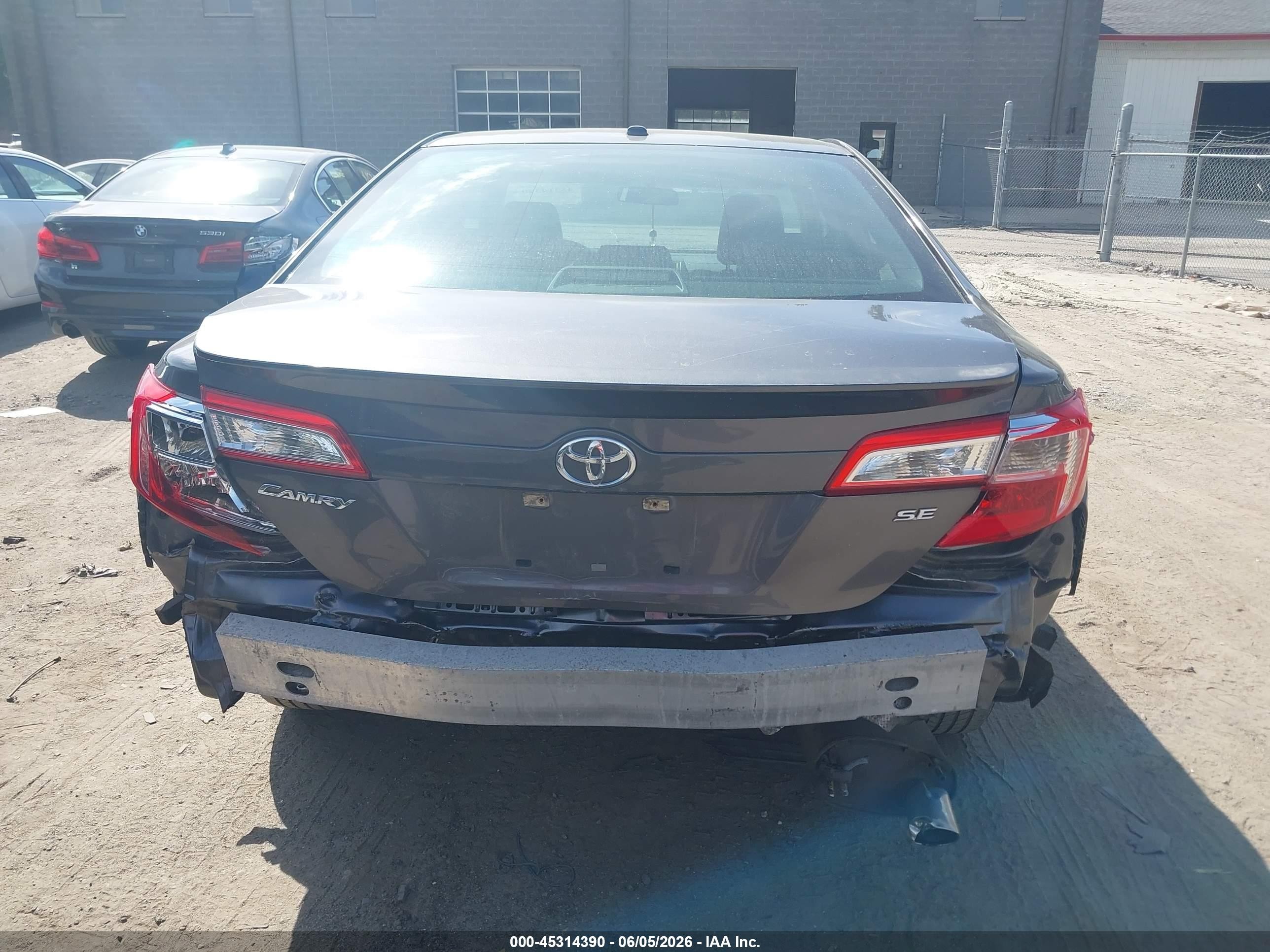 2014 Toyota Camry Se Gray vin: 4T1BF1FK1EU323166