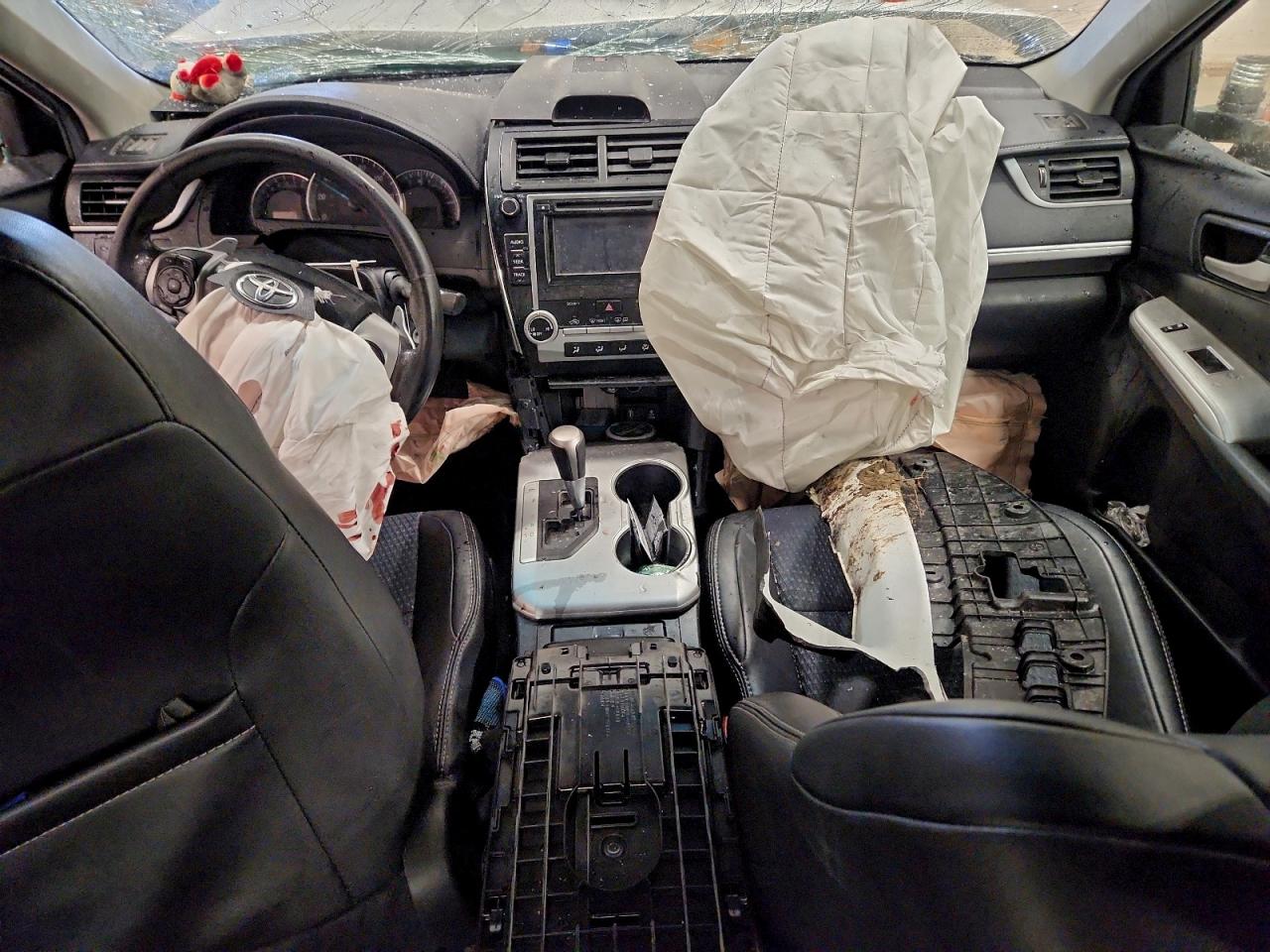 2014 Toyota Camry Se White vin: 4T1BF1FK1EU325600