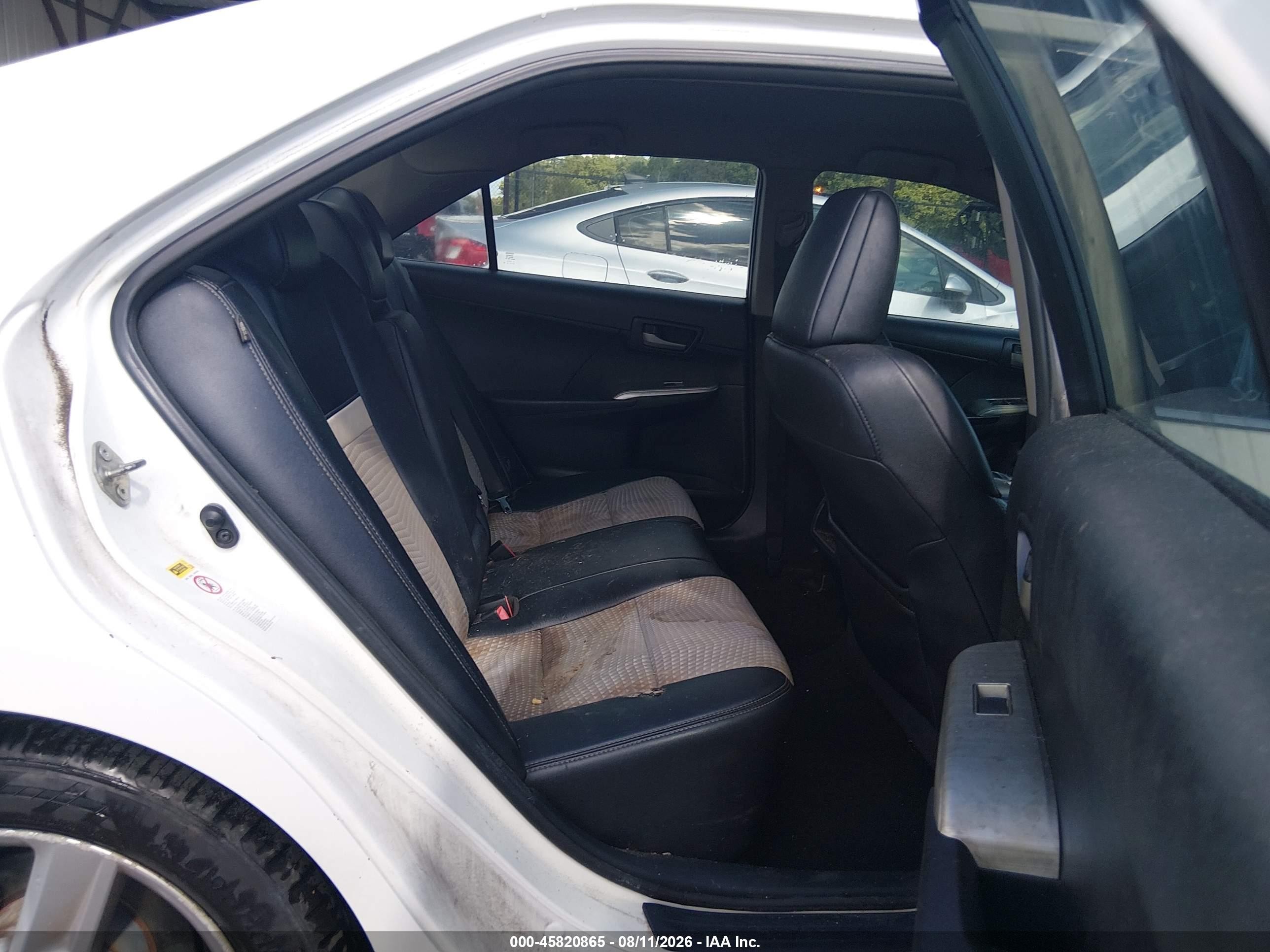 2014 Toyota Camry Se White vin: 4T1BF1FK1EU328657