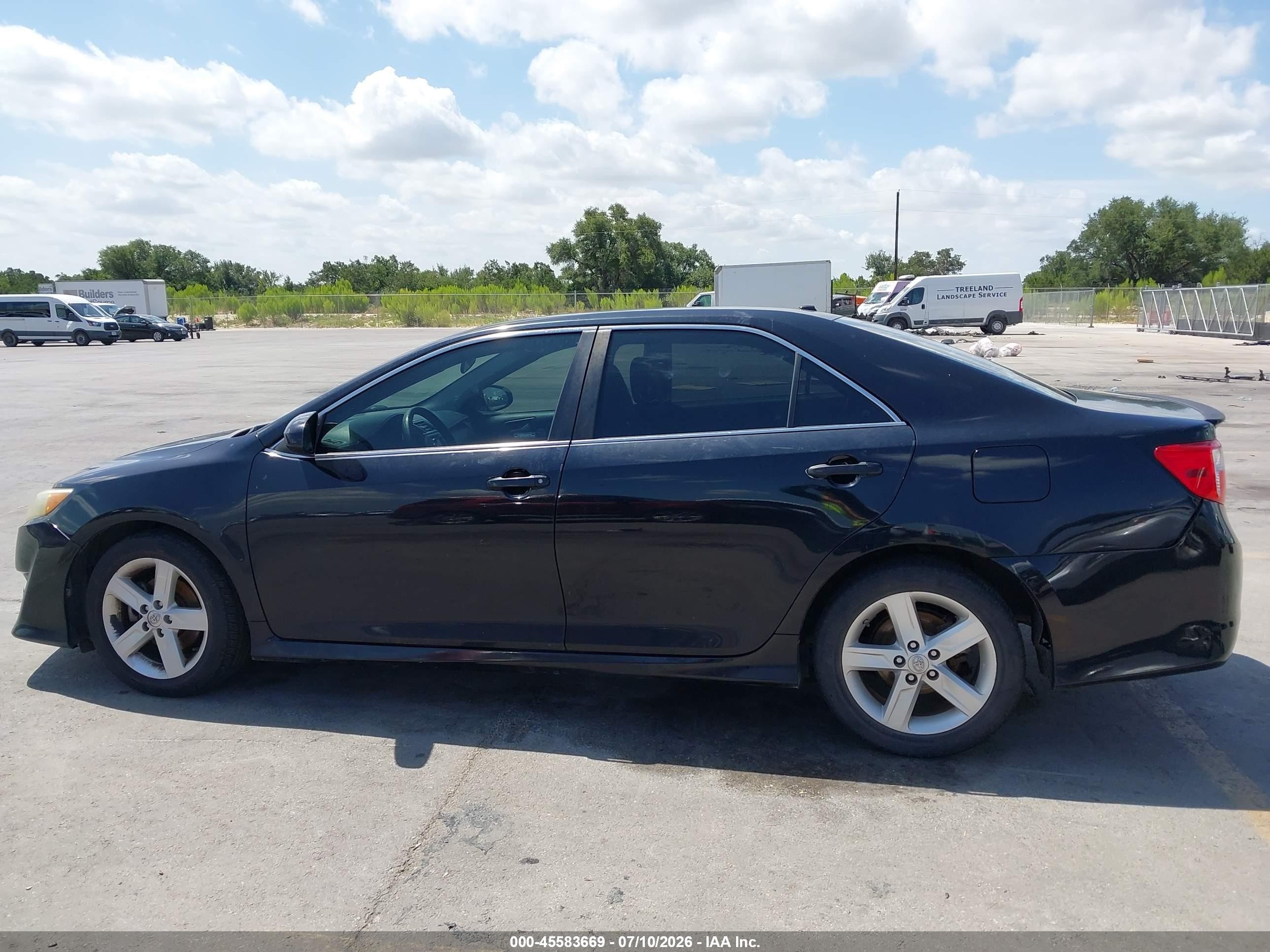2014 Toyota Camry Se Black vin: 4T1BF1FK1EU329808