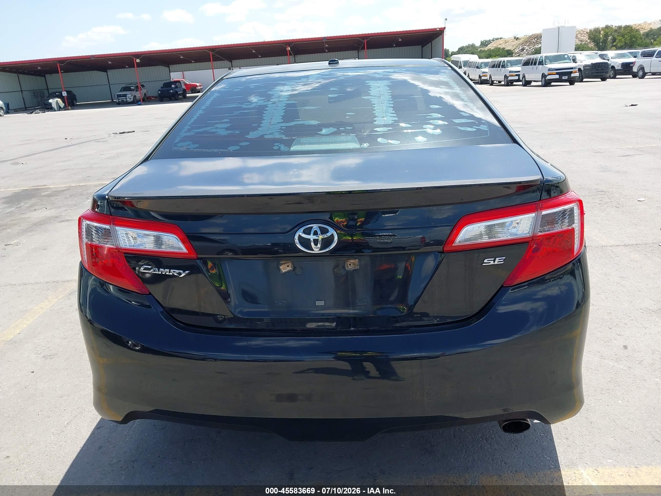 2014 Toyota Camry Se Black vin: 4T1BF1FK1EU329808