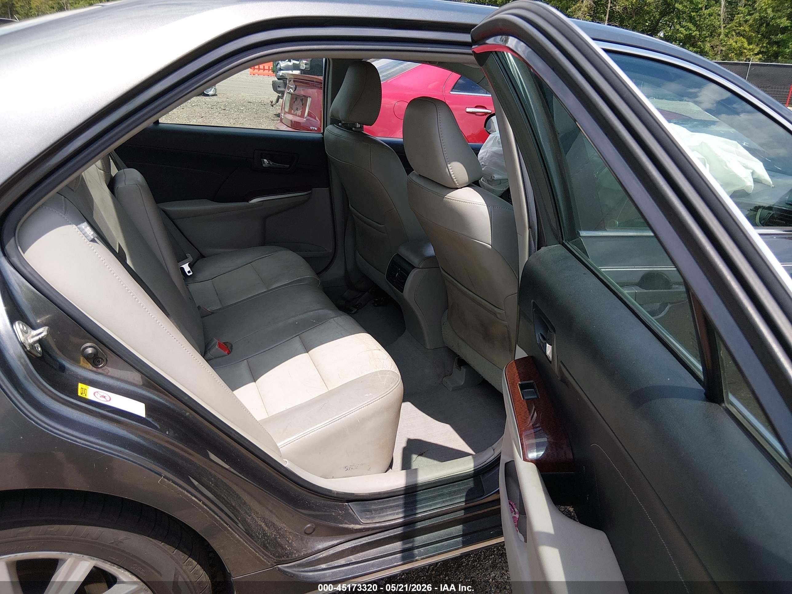 2014 Toyota Camry Xle Gray vin: 4T1BF1FK1EU350108