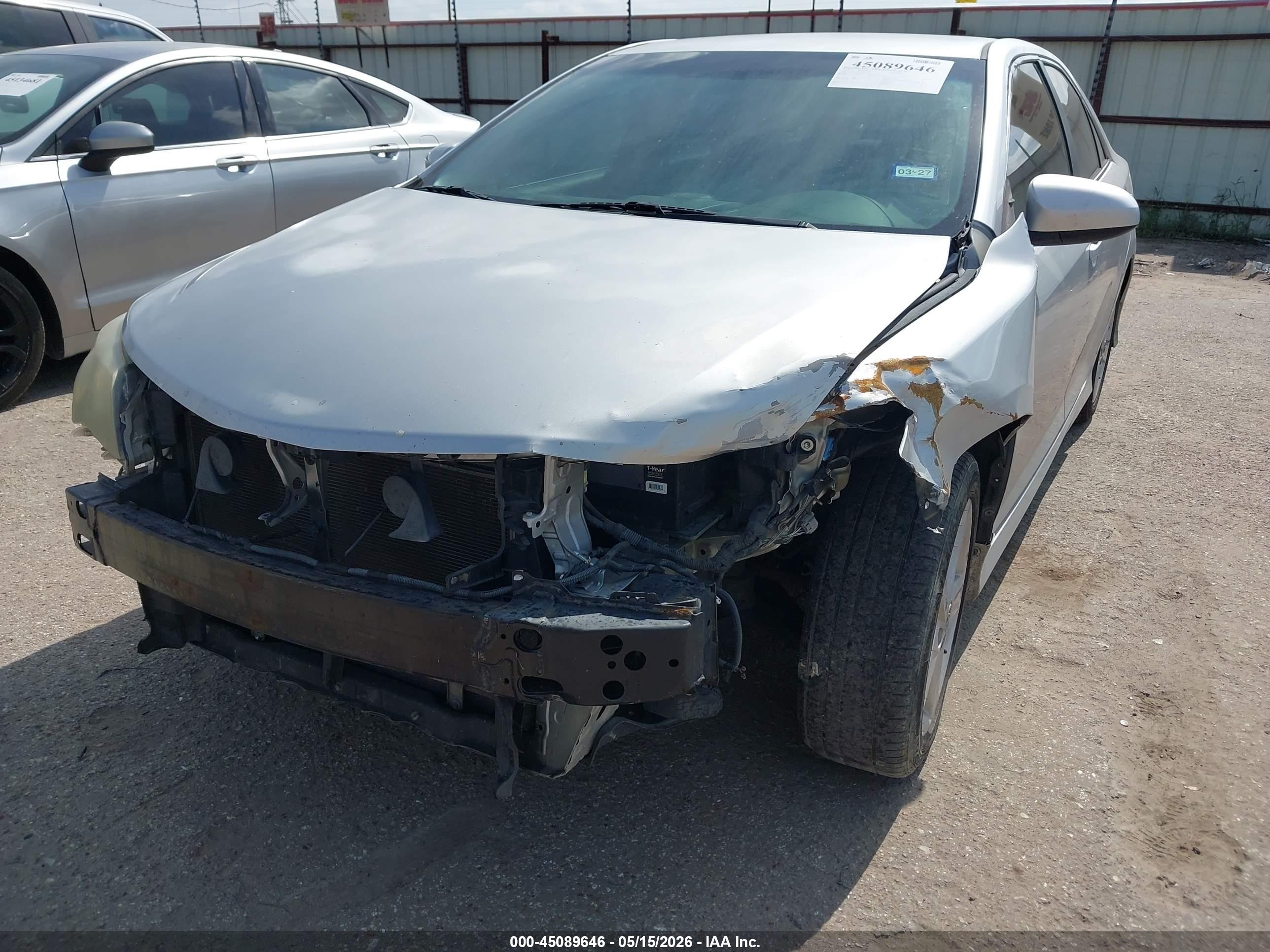 2014 Toyota Camry Se Серебряный vin: 4T1BF1FK1EU355972