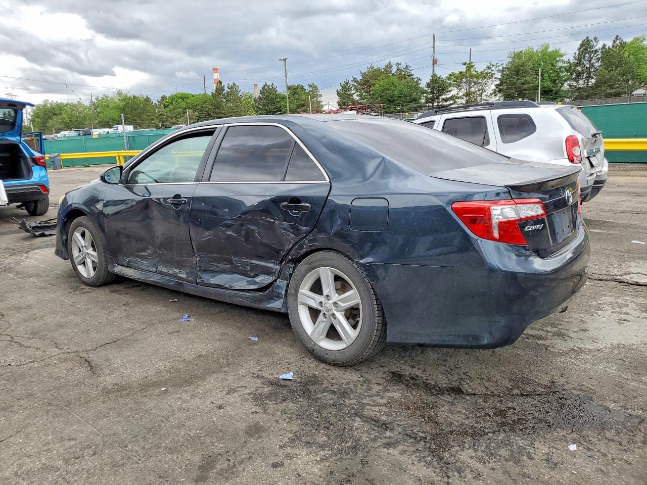 2014 Toyota Camry Se Charcoal vin: 4T1BF1FK1EU370617