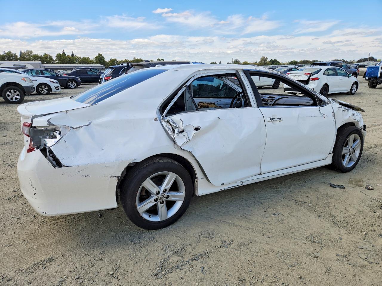 2014 Toyota Camry Se White vin: 4T1BF1FK1EU387353