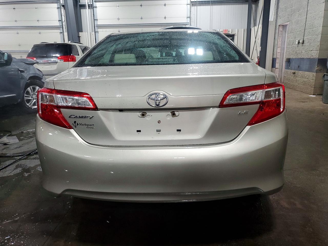 2014 Toyota Camry Le Beige vin: 4T1BF1FK1EU391273