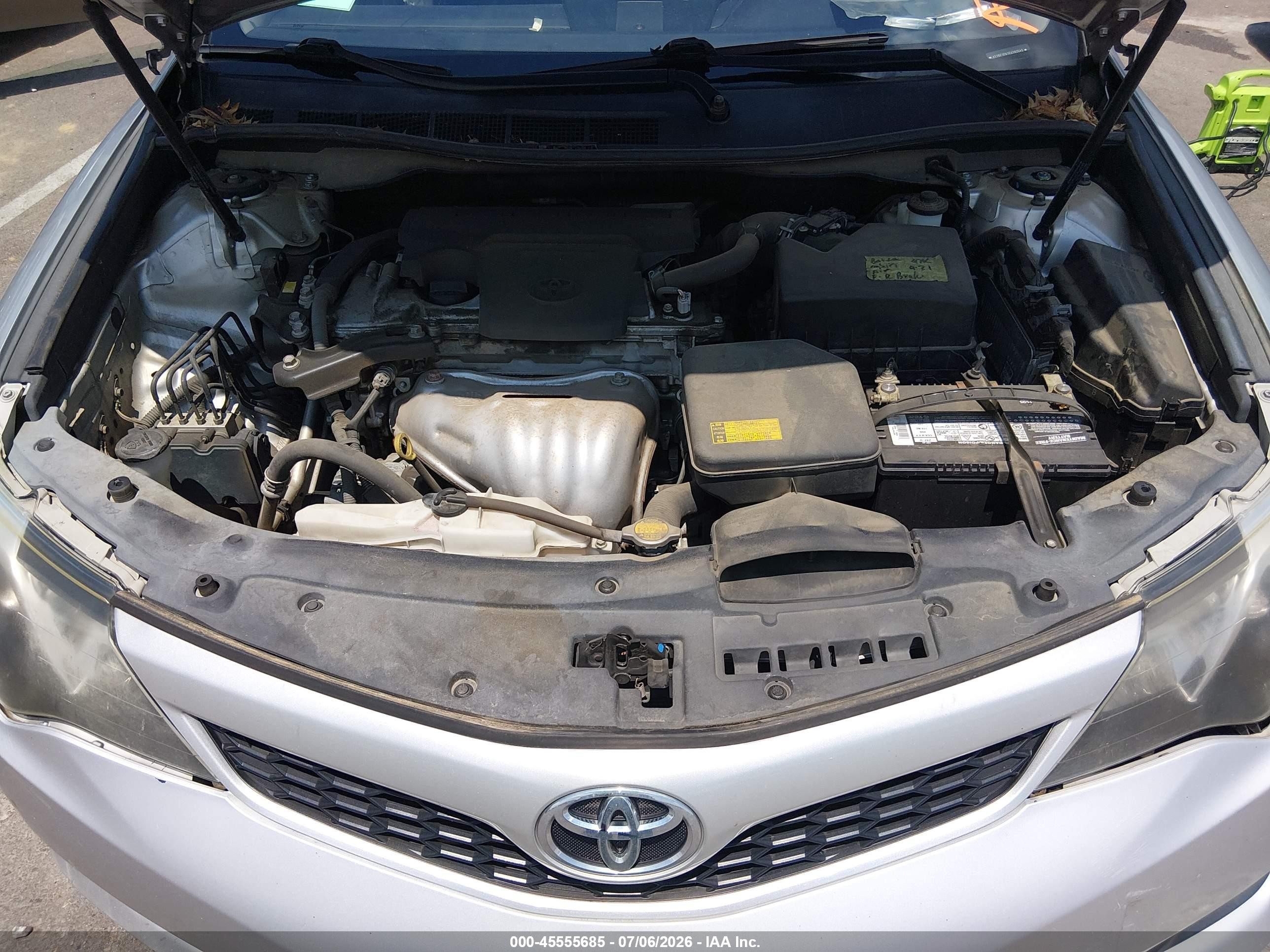 2014 Toyota Camry Se Silver vin: 4T1BF1FK1EU393542