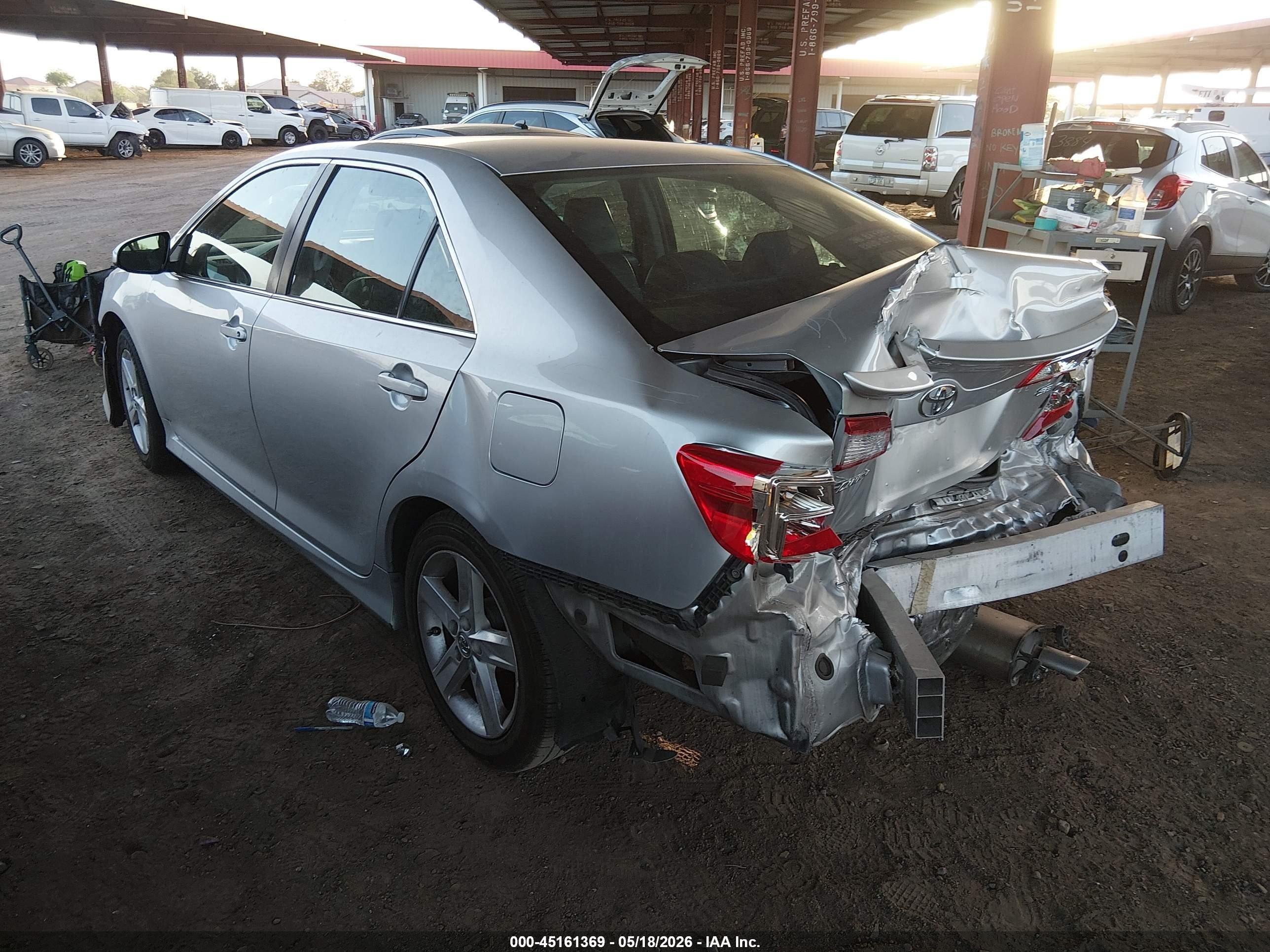 2014 Toyota Camry Se Silver vin: 4T1BF1FK1EU413661