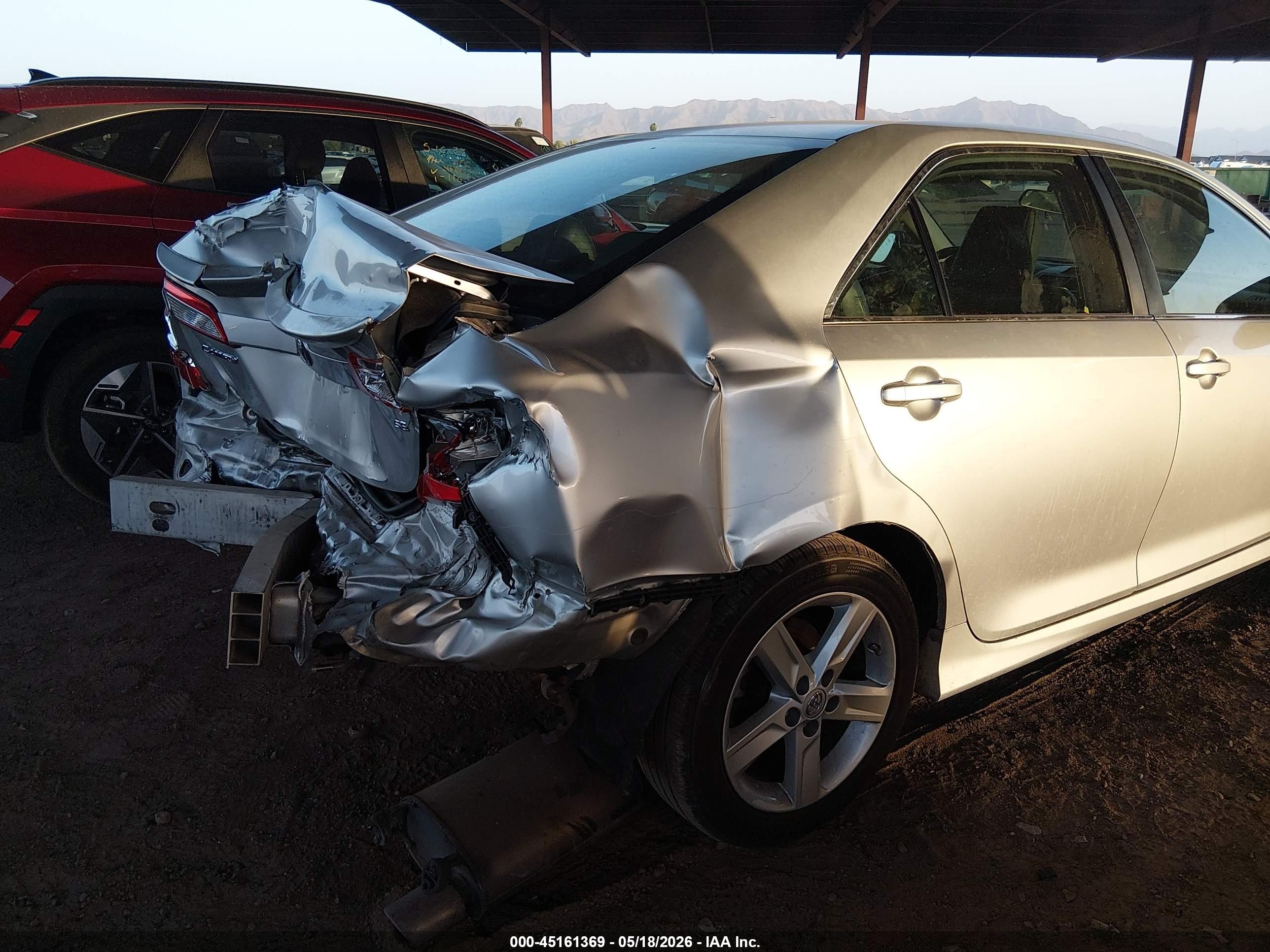 2014 Toyota Camry Se Silver vin: 4T1BF1FK1EU413661