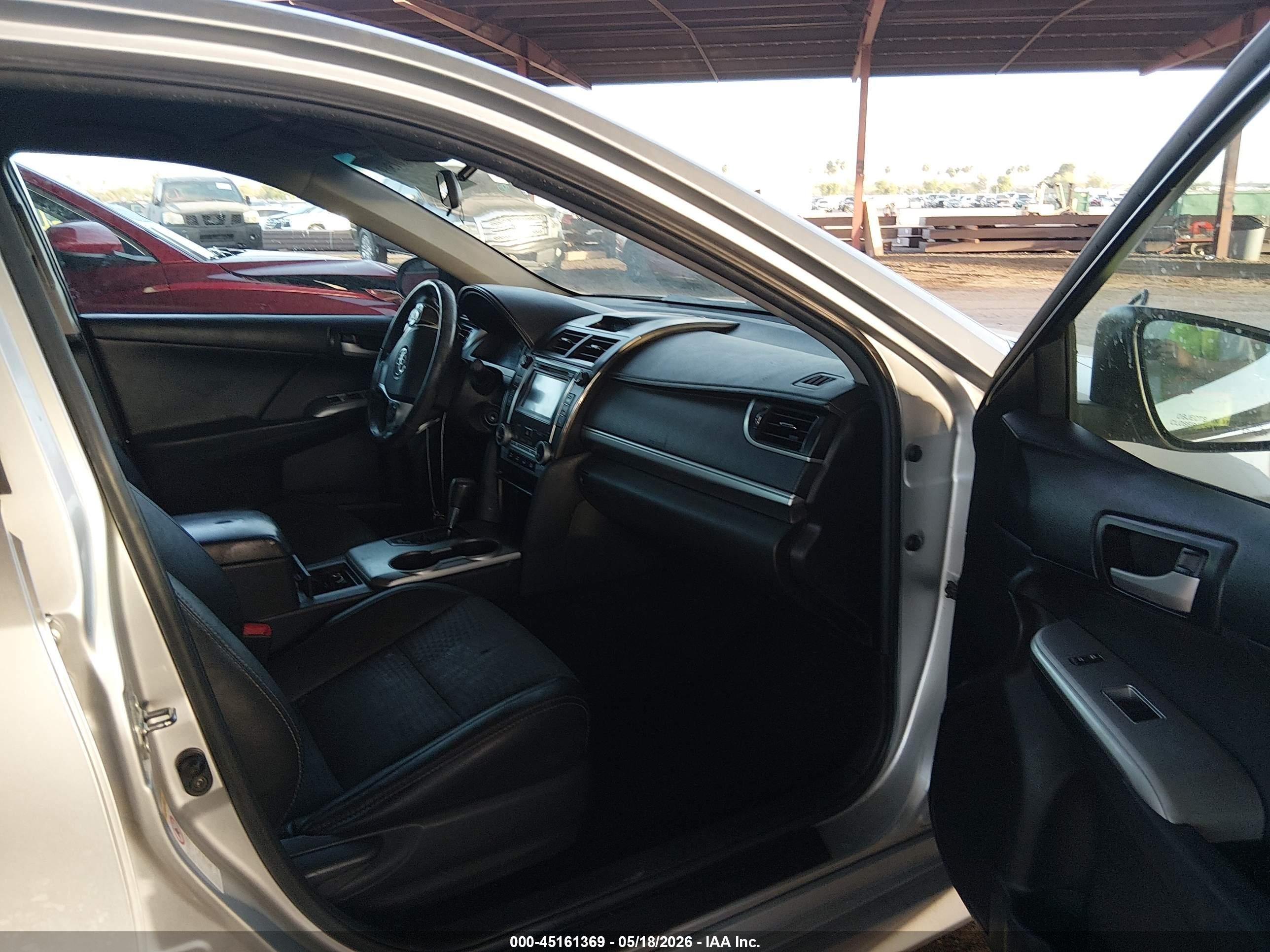 2014 Toyota Camry Se Silver vin: 4T1BF1FK1EU413661