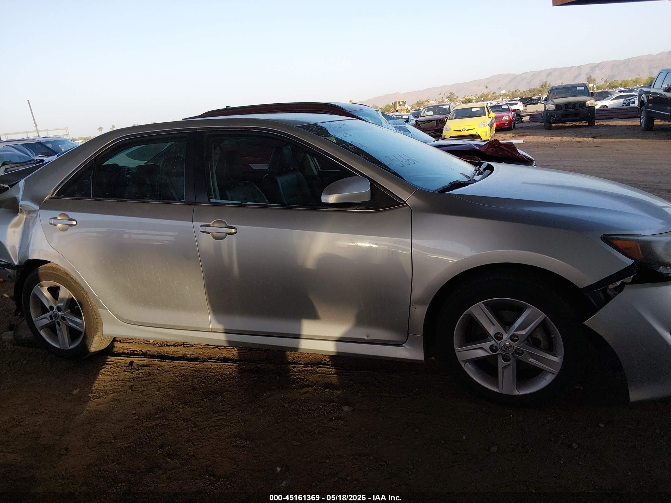 2014 Toyota Camry Se Silver vin: 4T1BF1FK1EU413661