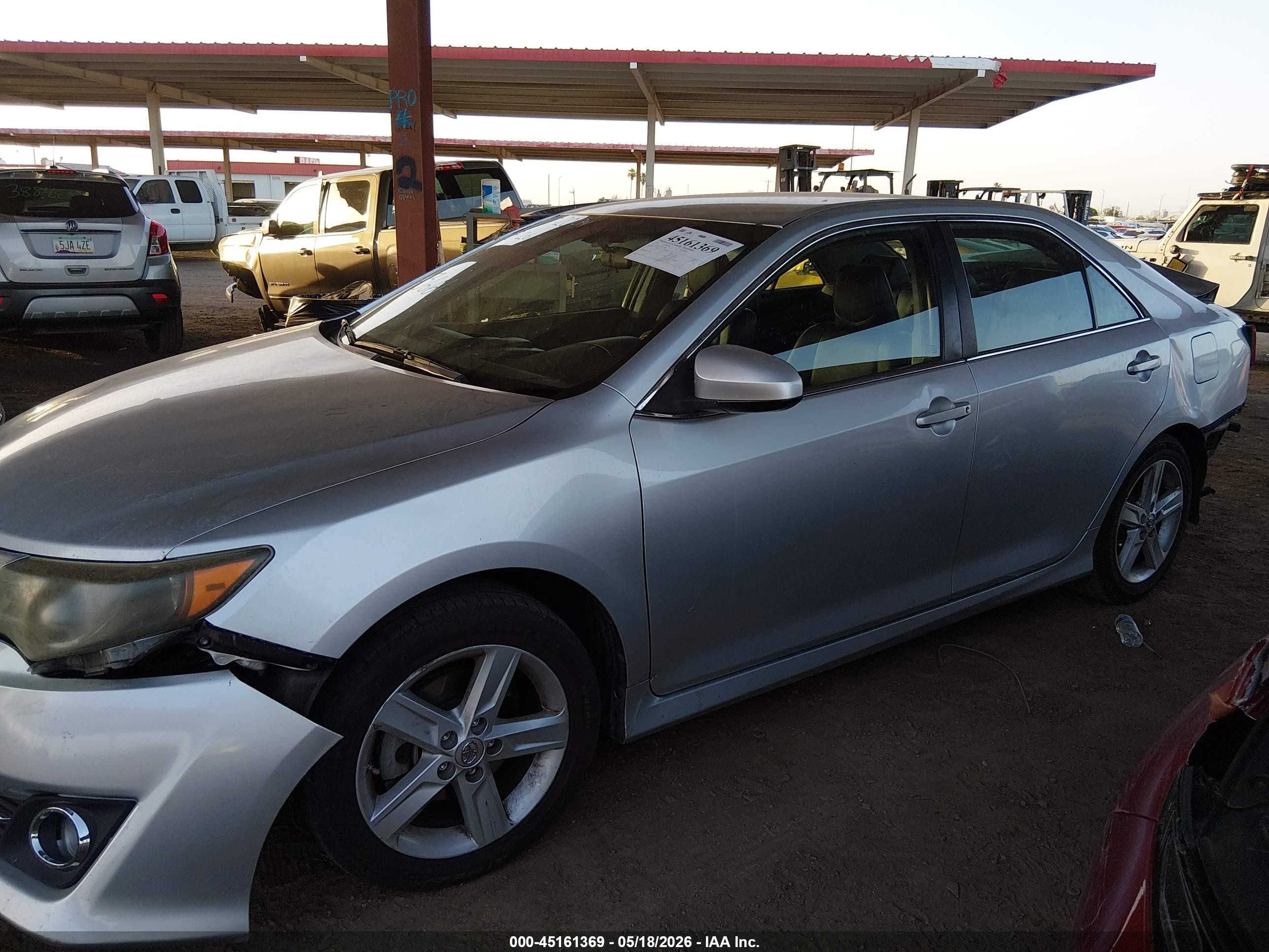 2014 Toyota Camry Se Silver vin: 4T1BF1FK1EU413661