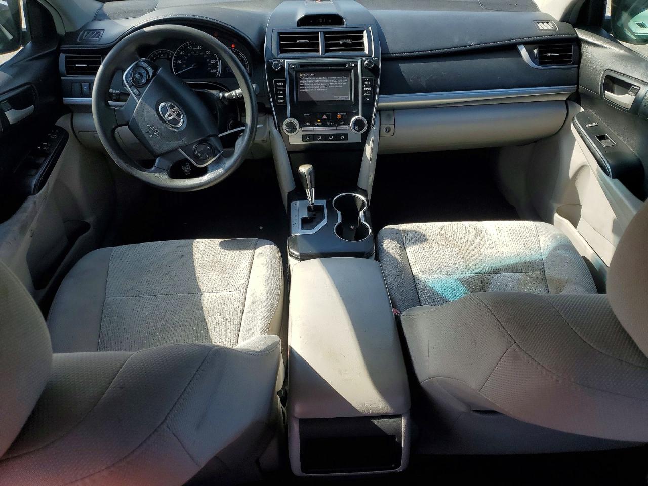 2014 Toyota Camry Le Silver vin: 4T1BF1FK1EU416219
