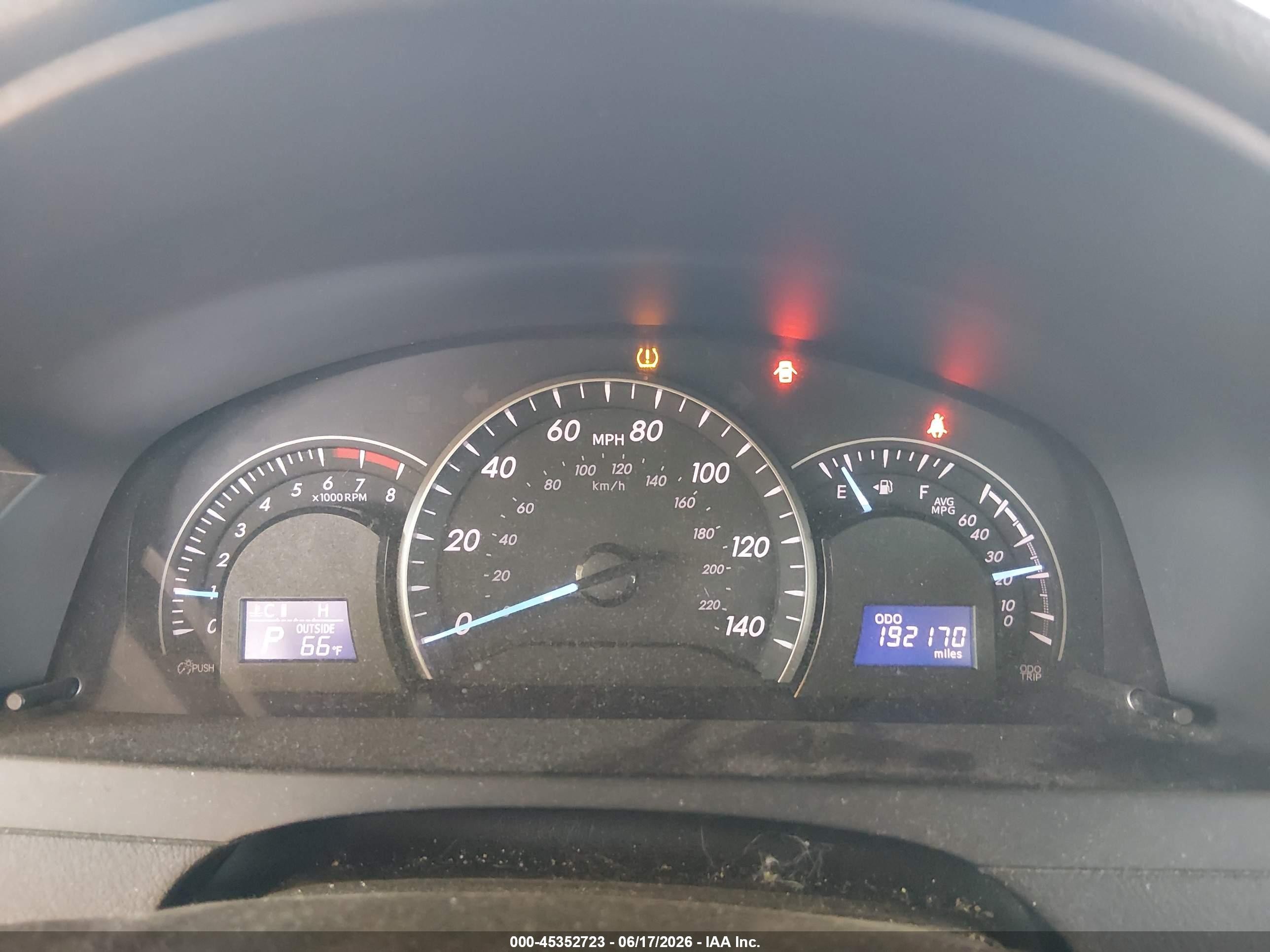 2014 Toyota Camry Le Серый vin: 4T1BF1FK1EU424997