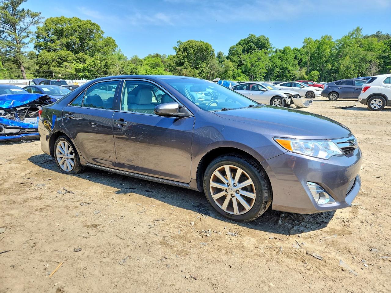 2014 Toyota Camry Xle Gray vin: 4T1BF1FK1EU426197
