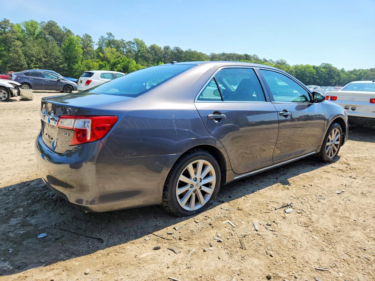 2014 Toyota Camry Xle Gray vin: 4T1BF1FK1EU426197