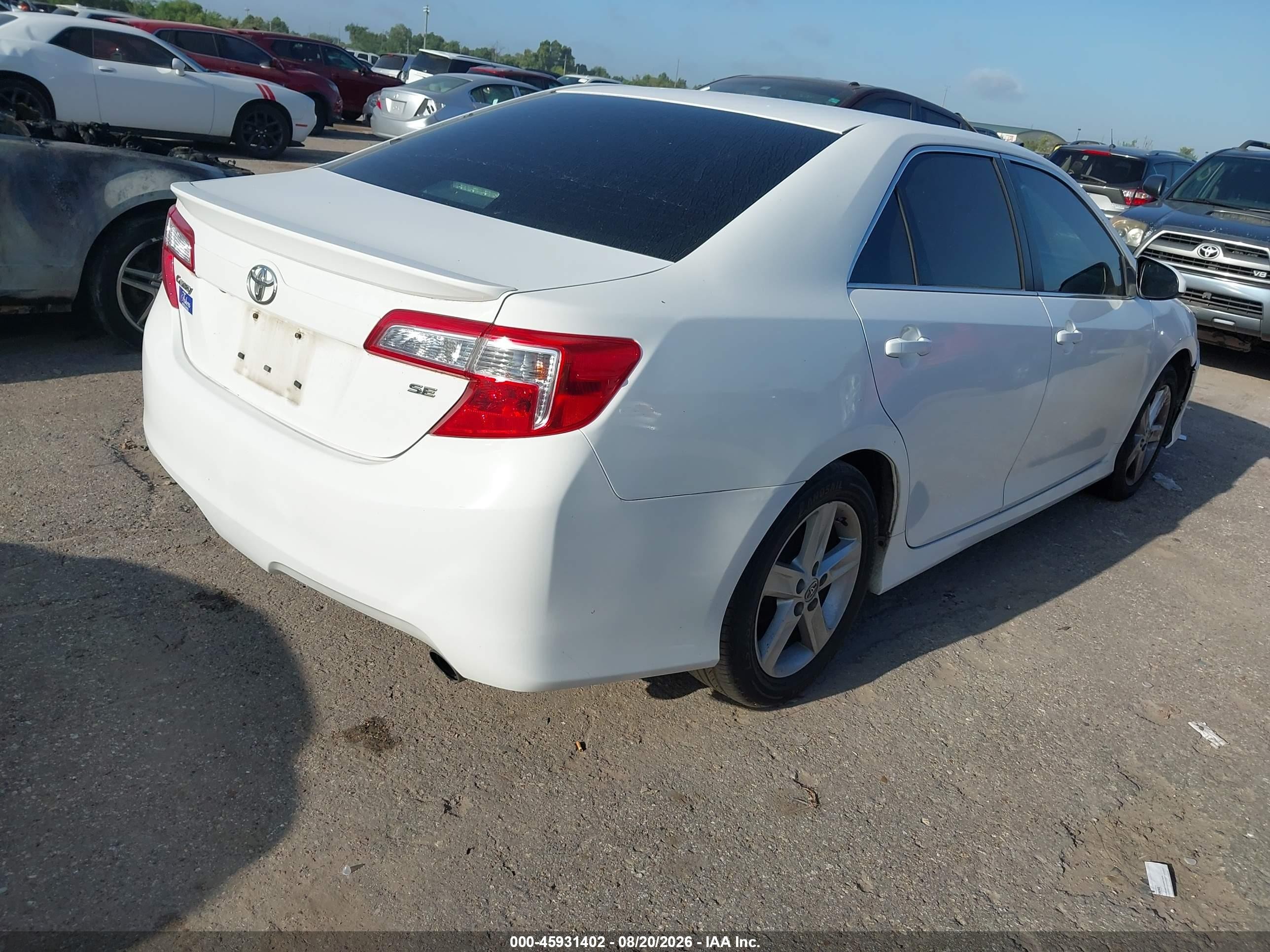 2014 Toyota Camry Se Белый vin: 4T1BF1FK1EU428158