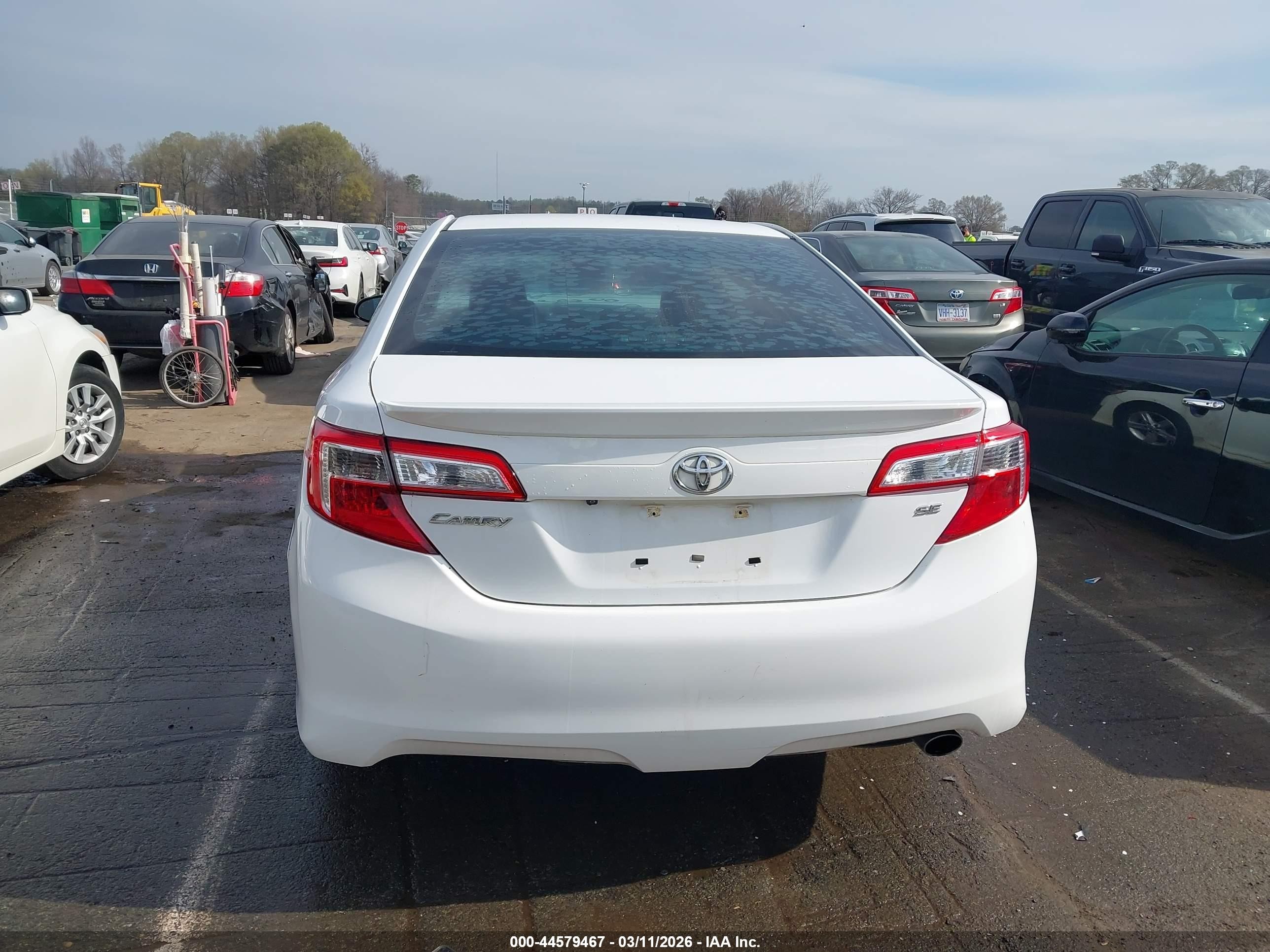 2014 Toyota Camry Se White vin: 4T1BF1FK1EU429620