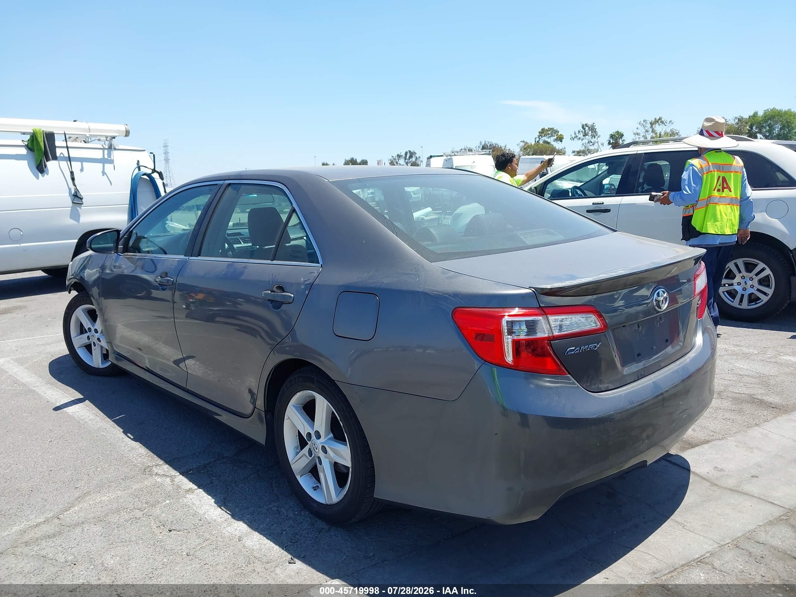 2014 Toyota Camry Se Gray vin: 4T1BF1FK1EU439564