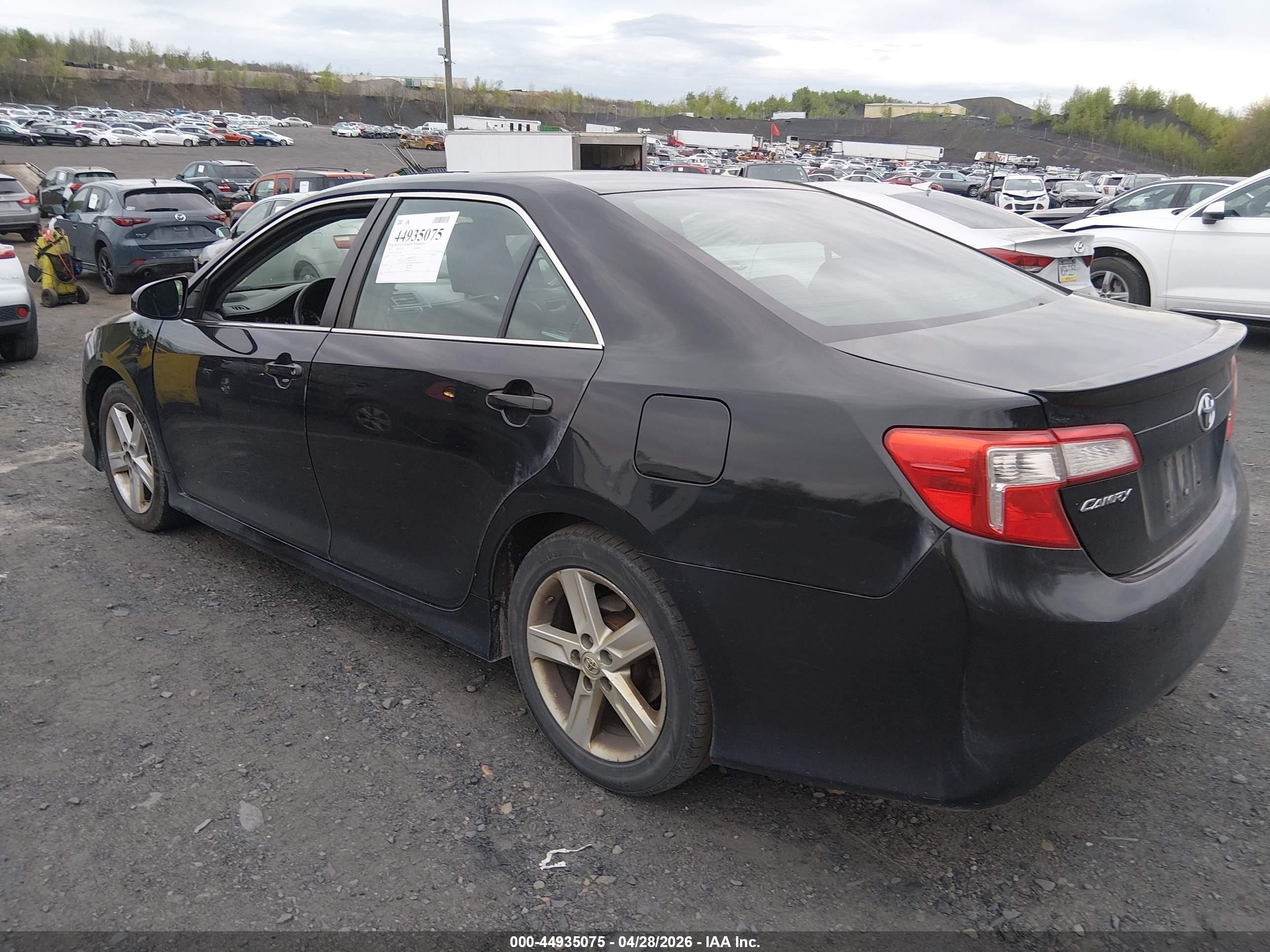 2014 Toyota Camry Se Black vin: 4T1BF1FK1EU447485